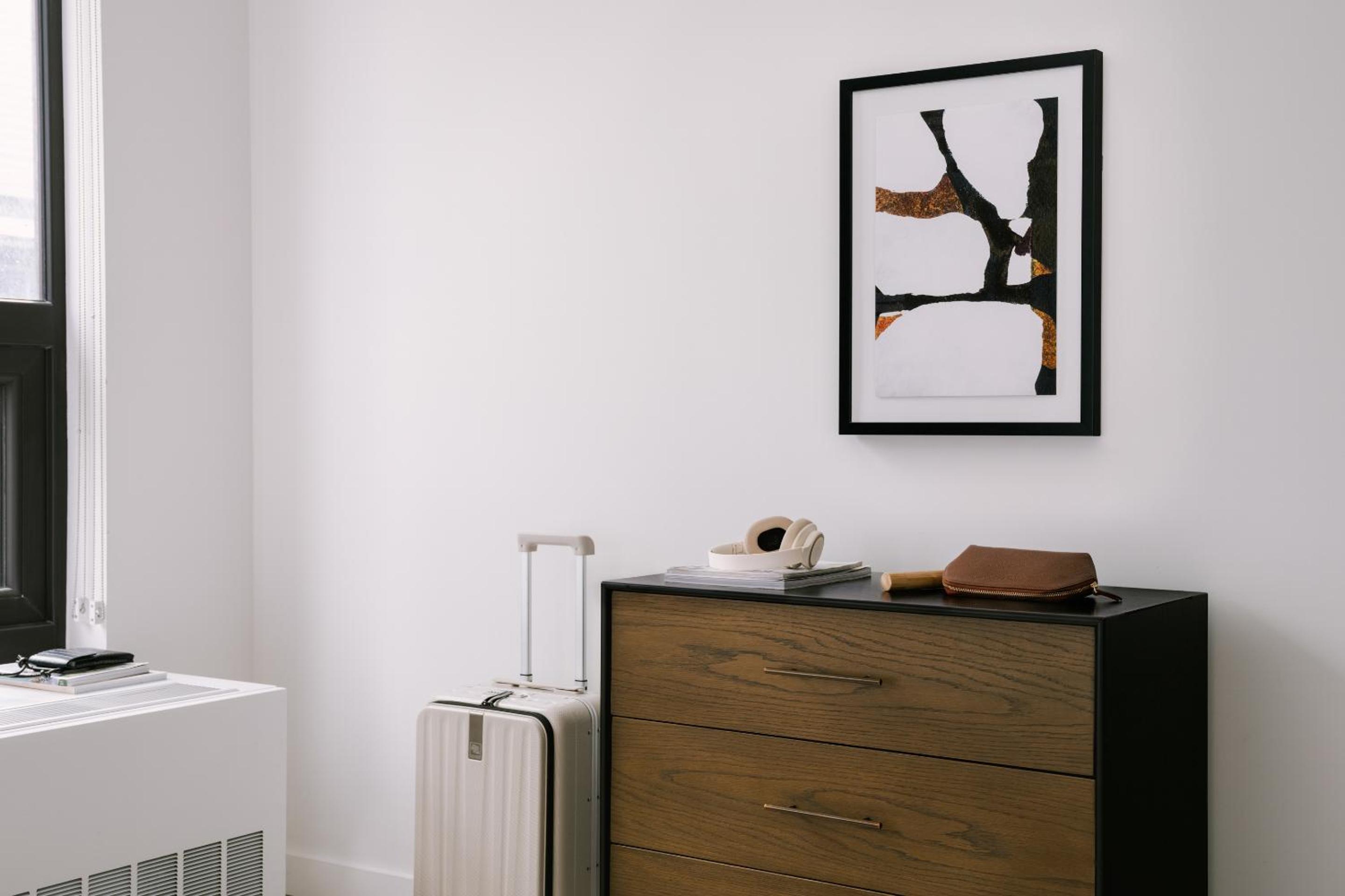 One‑Bedroom Apartment - Photo 10