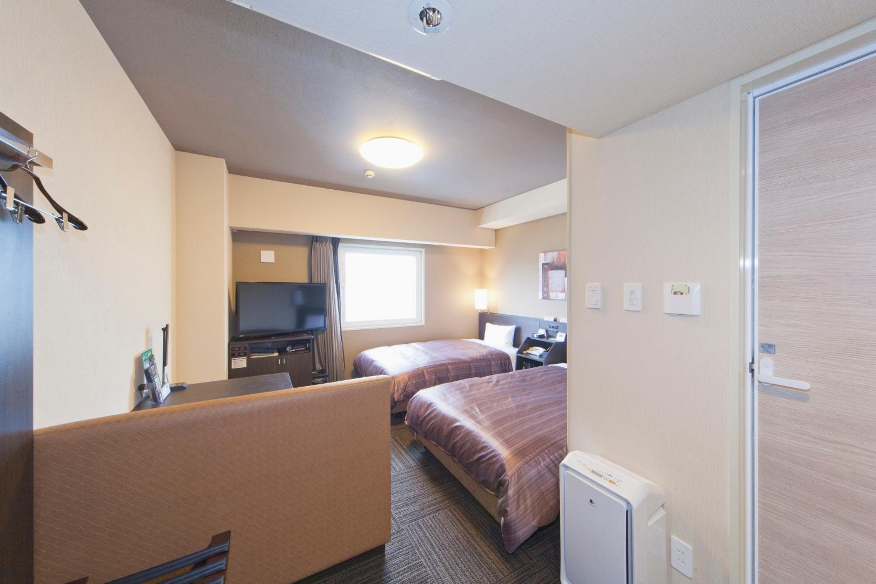Twin Room - Non-Smoking