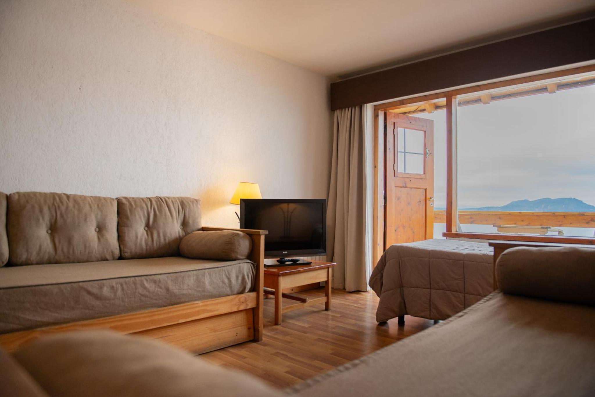 Quintuple Apartment thumbnail 5