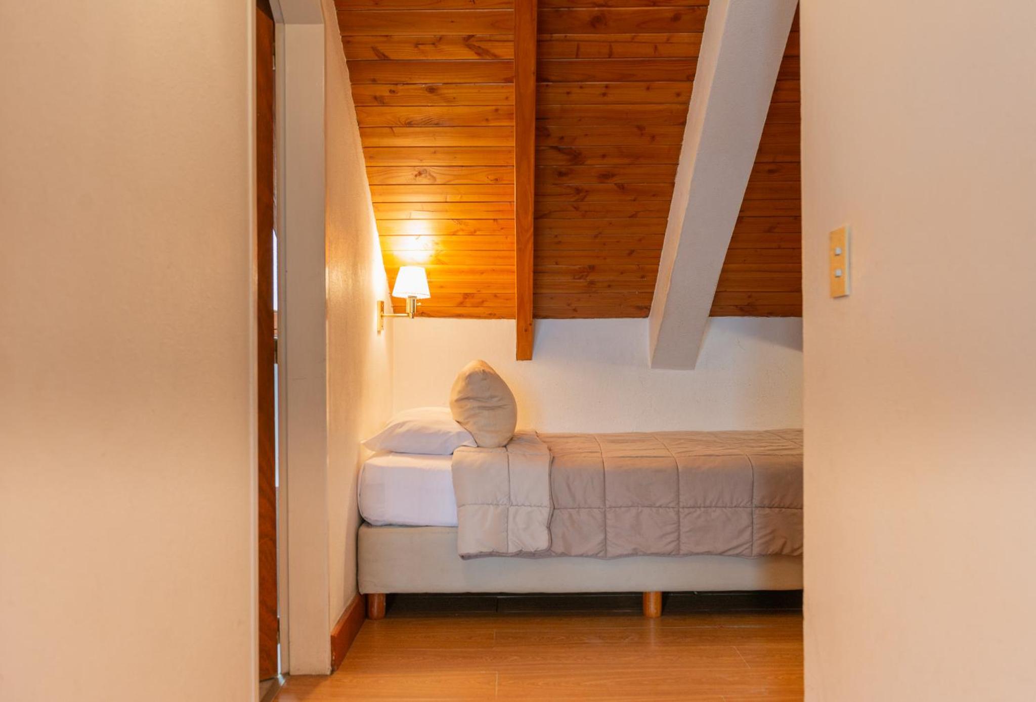 Studio (3 Adults)