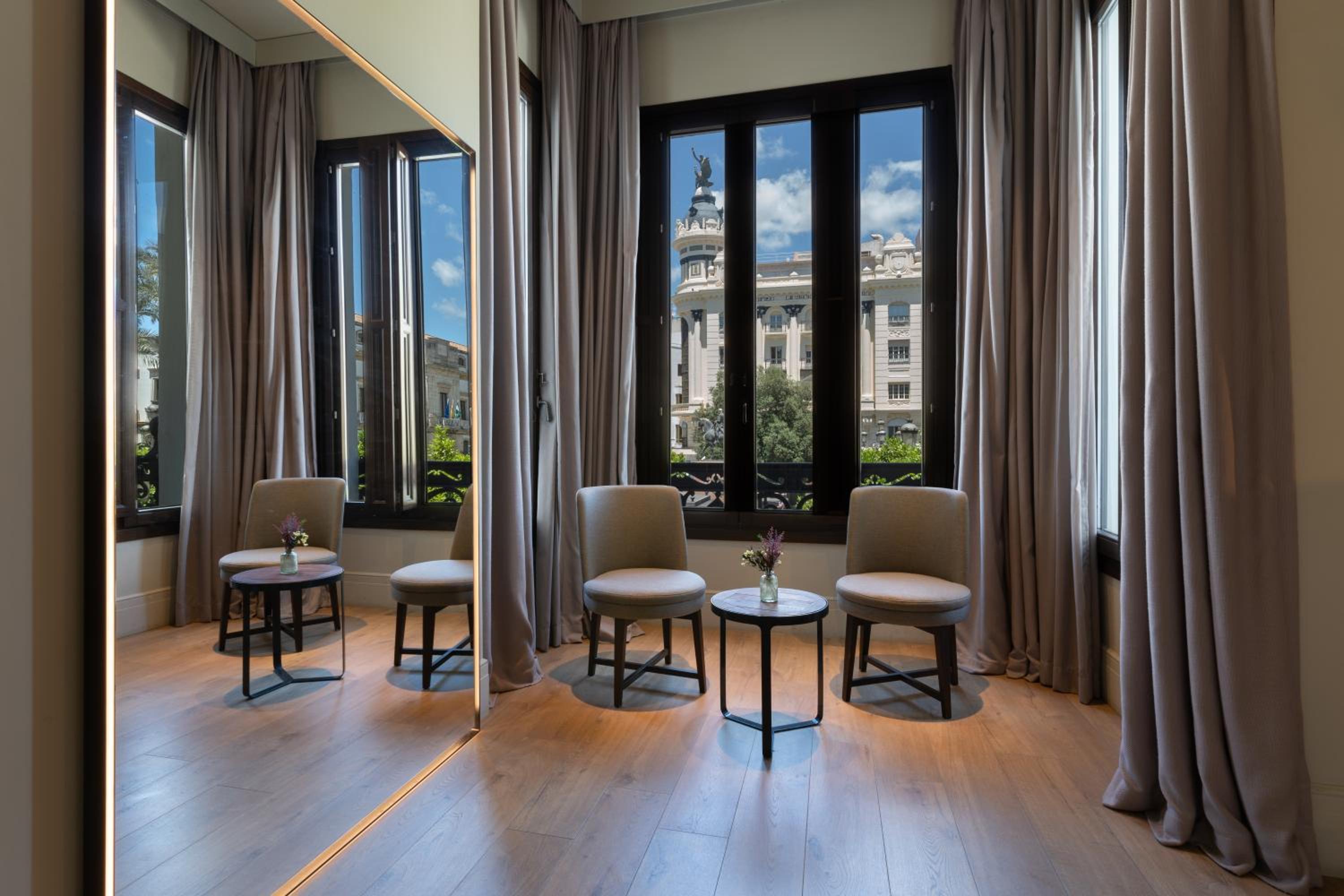 Junior Suite - Photo 4