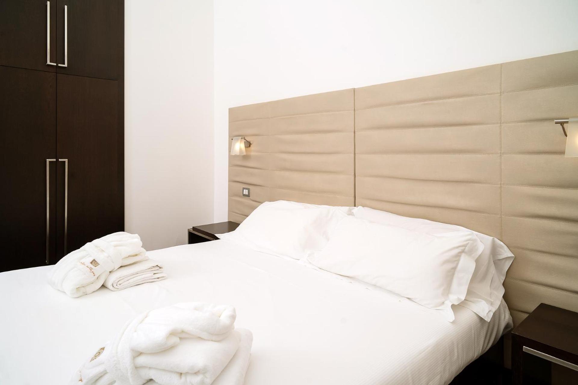 Suite - Photo 2