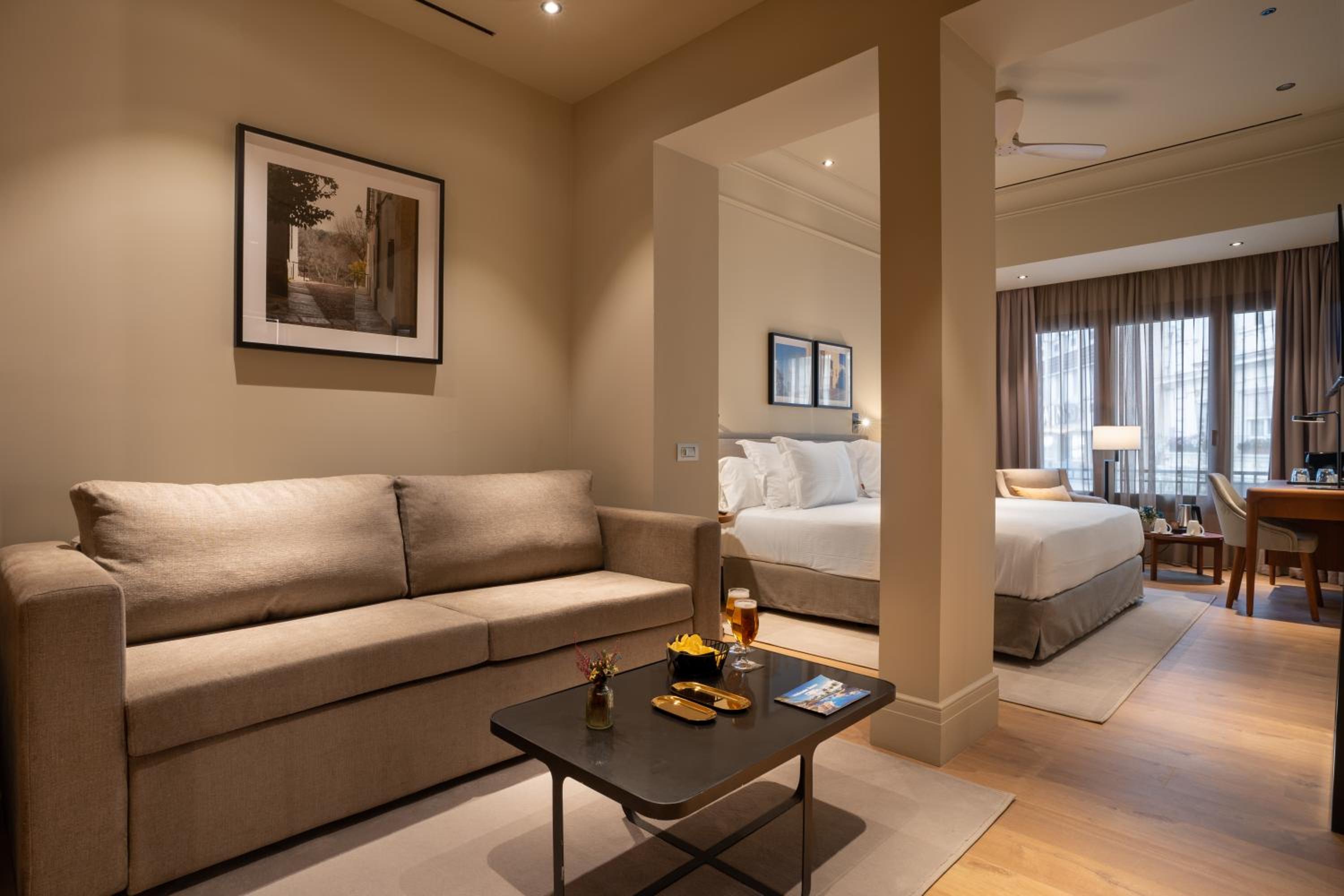 Junior Suite - Photo 1