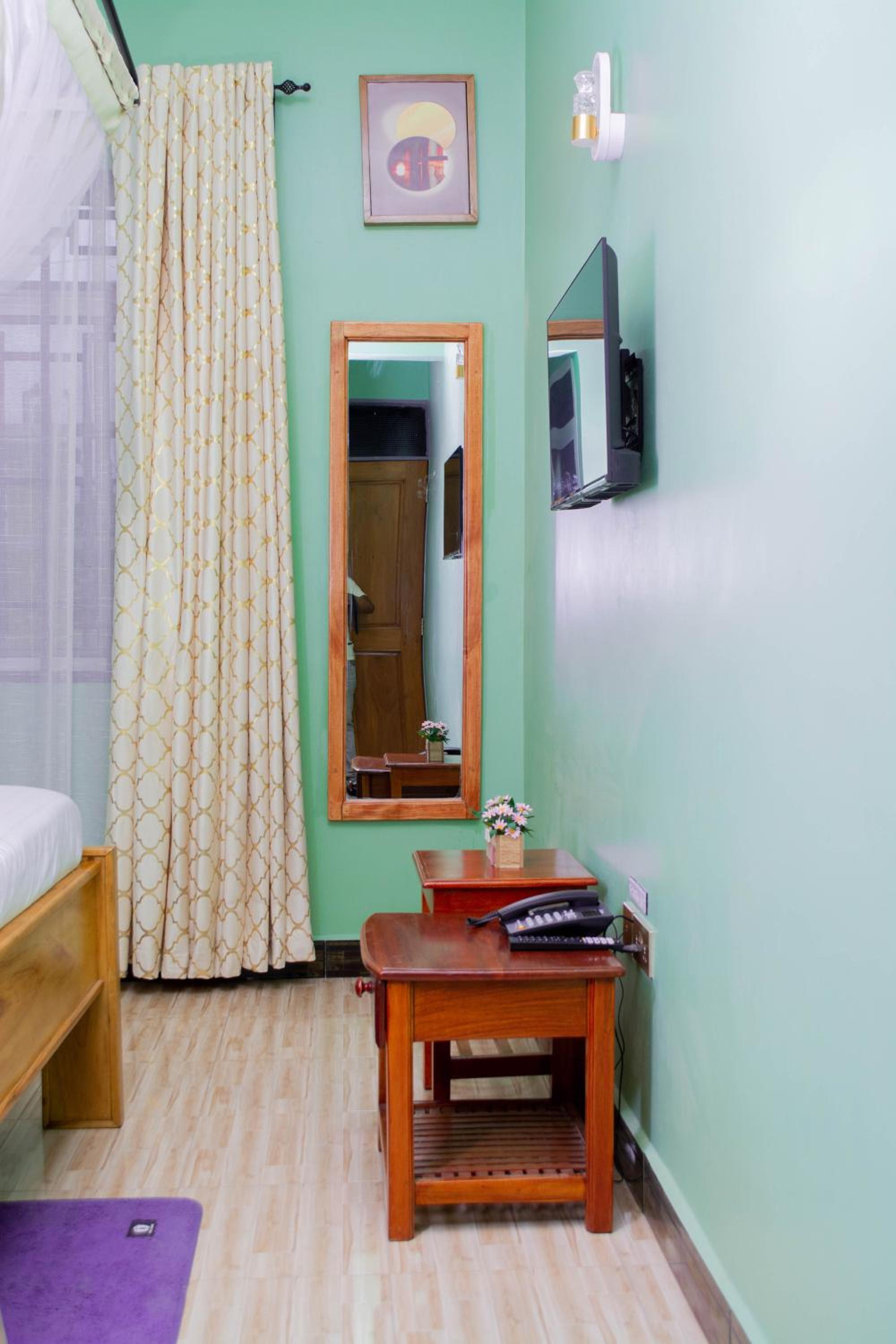 Standard Single Room