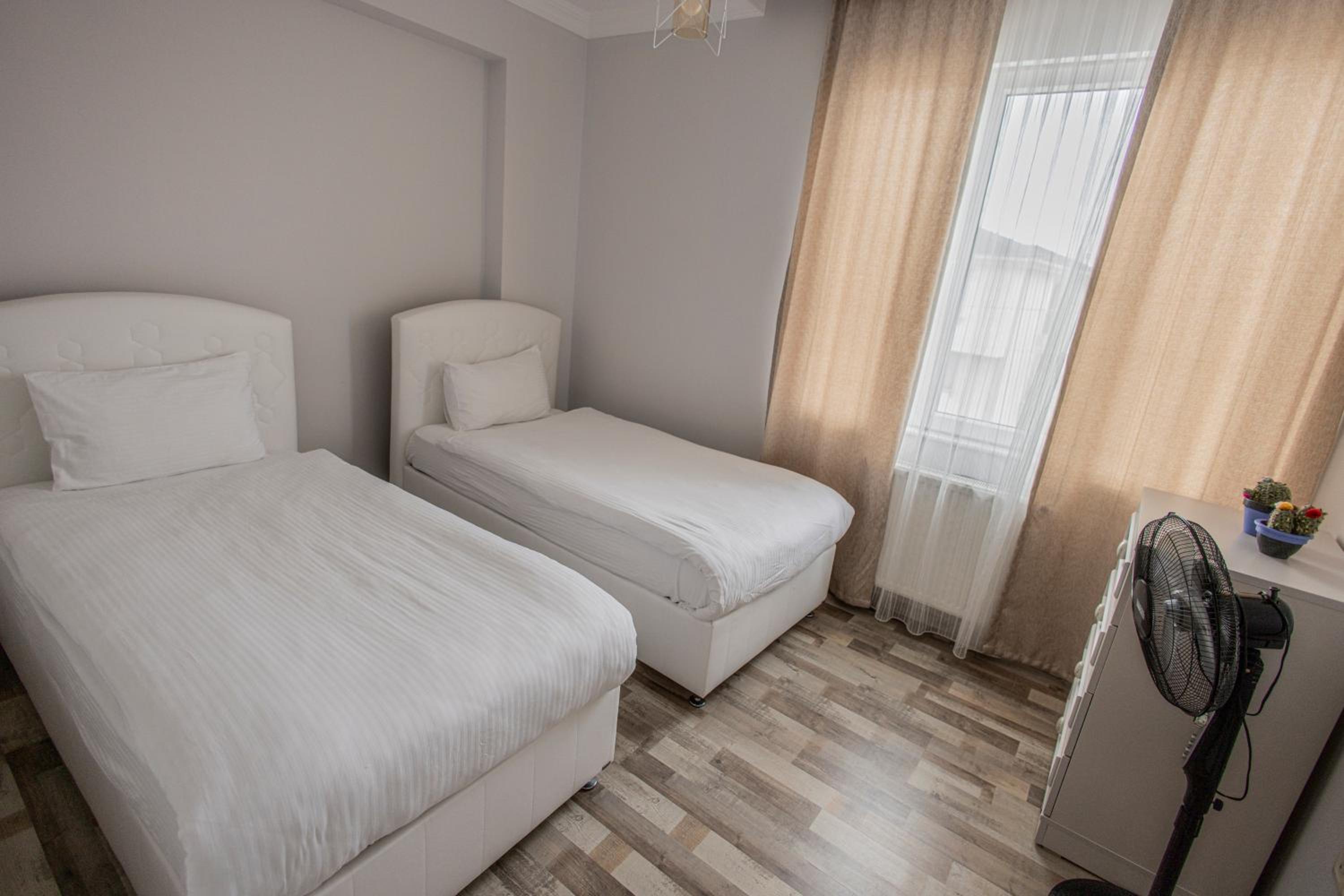 Three-Bedroom Villa - Photo 37