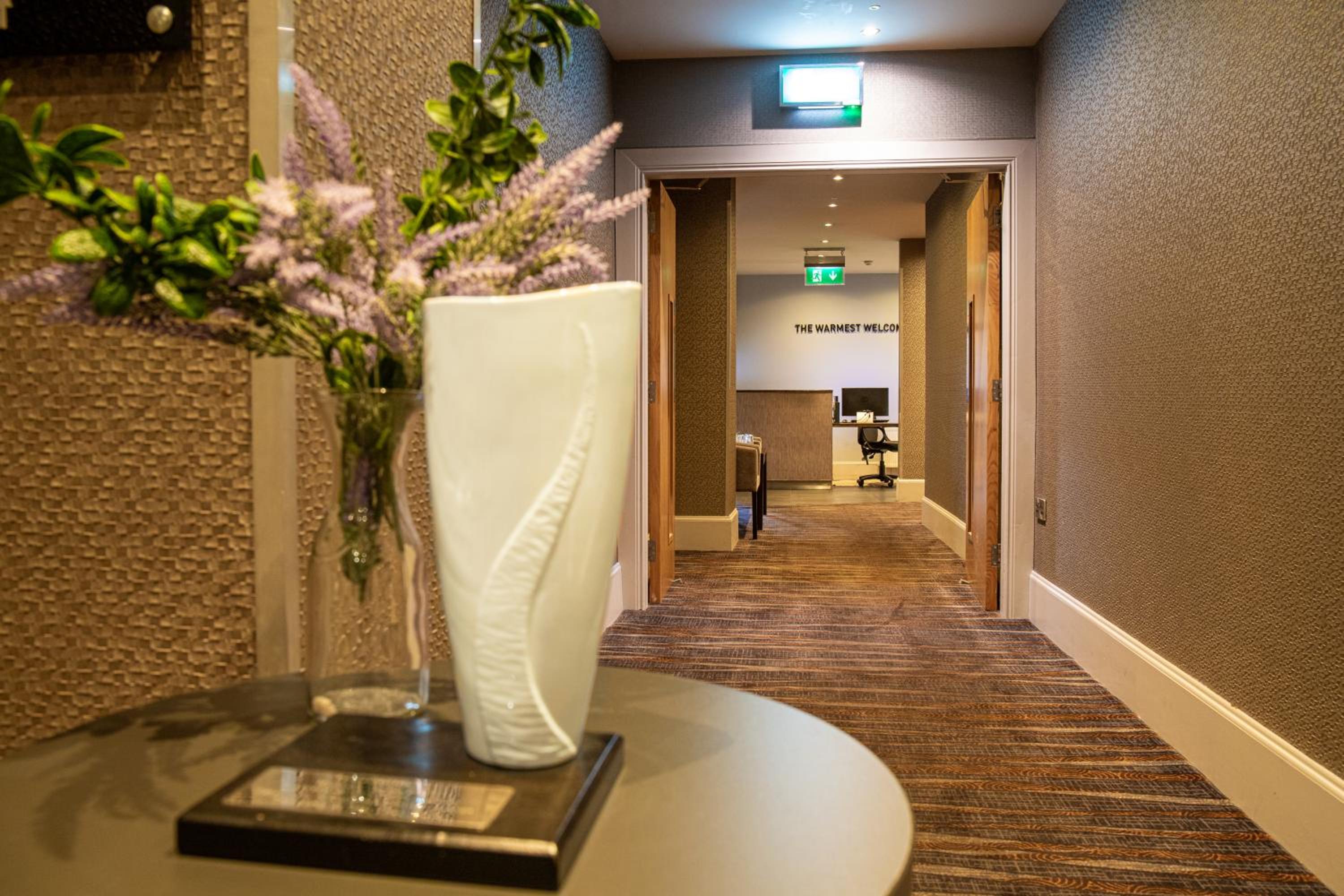 The Enniskillen Hotel and Motel, 사진 2