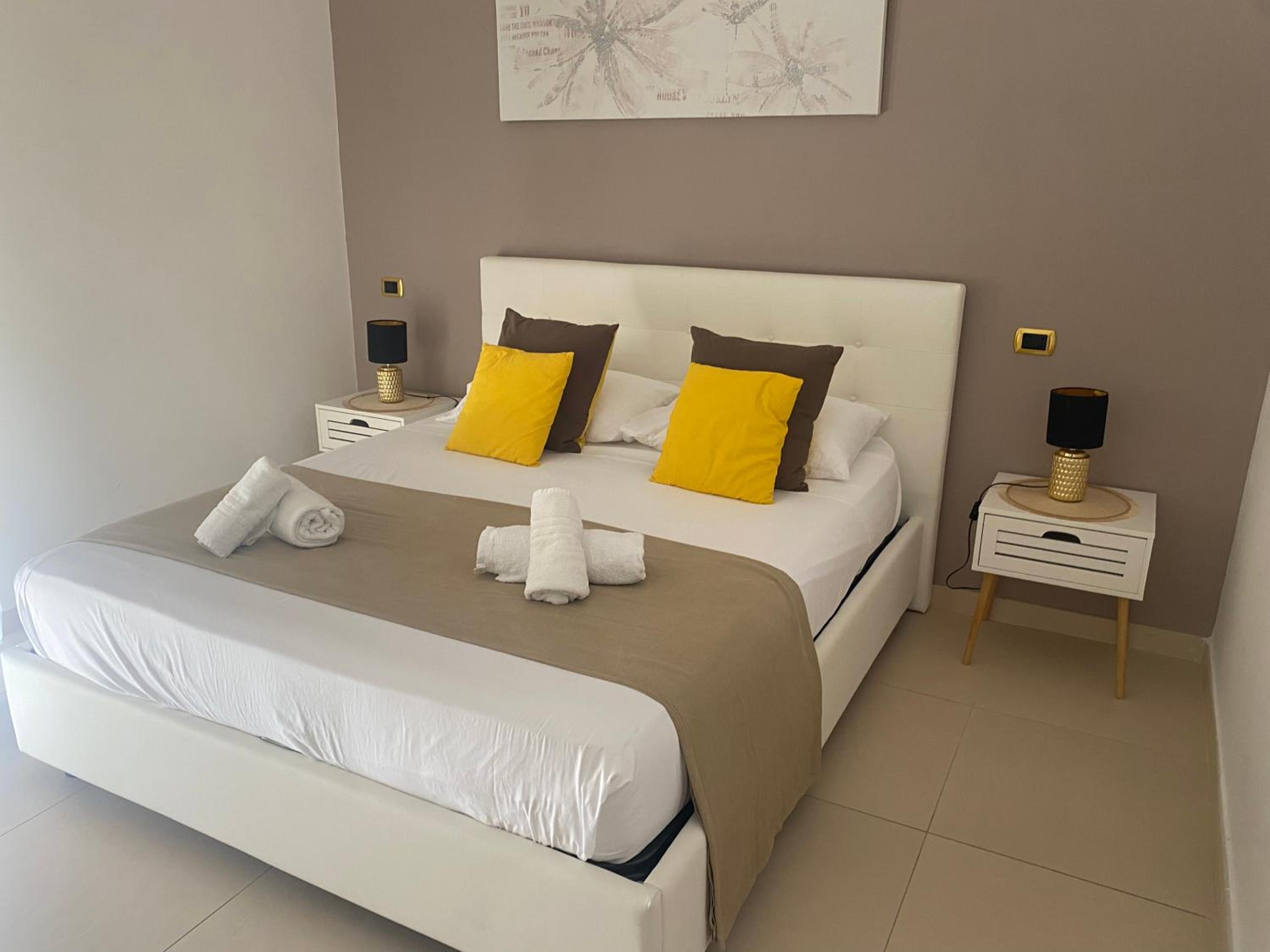 Standard Double Room - Photo 6