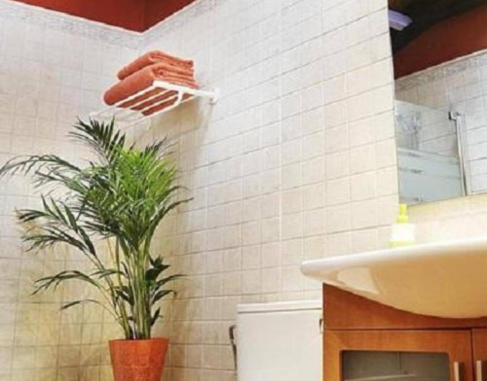 Three-Bedroom Premium Apartment with Balcony photo 3