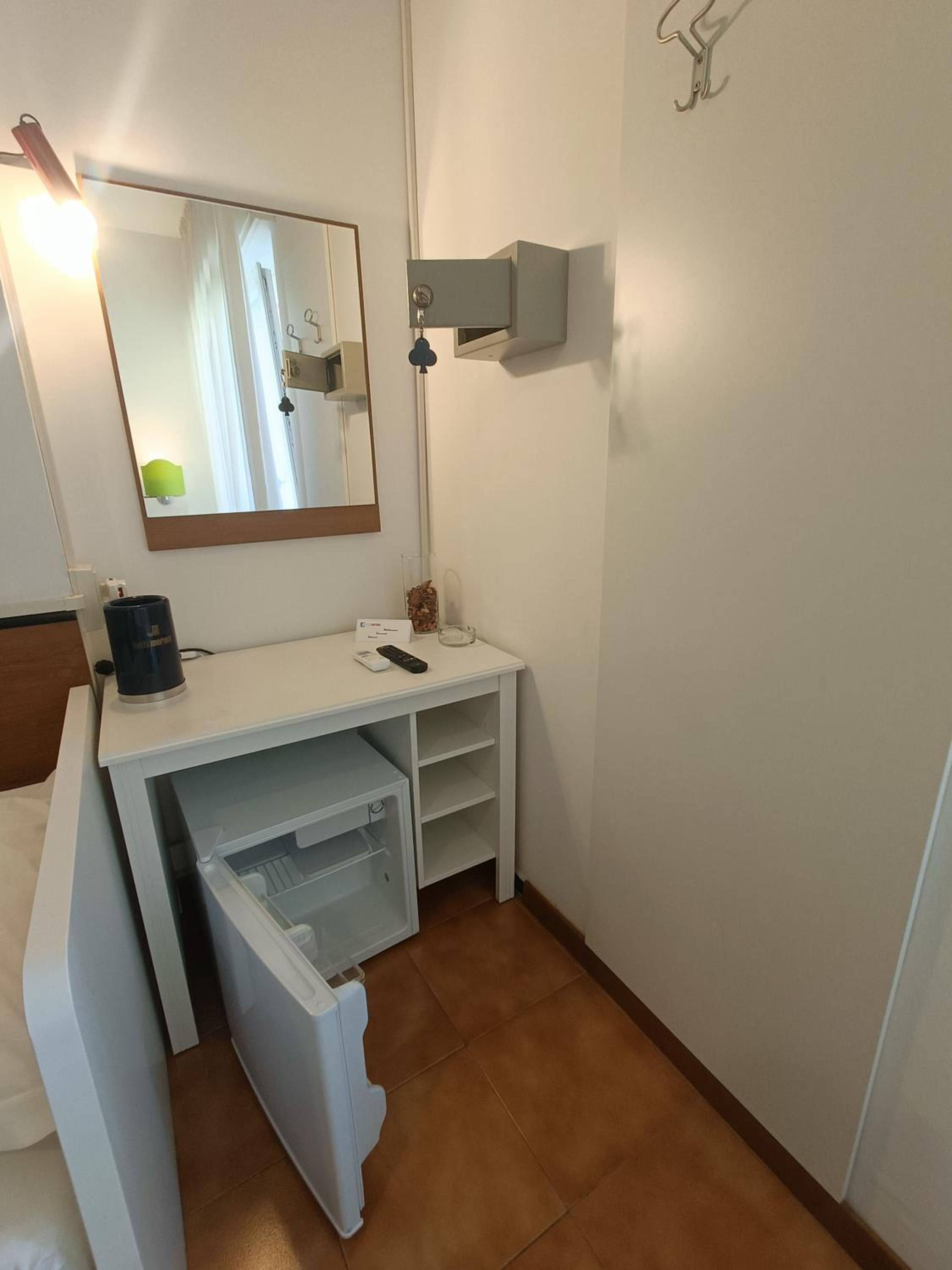Triple Room with Terrace - Photo 4