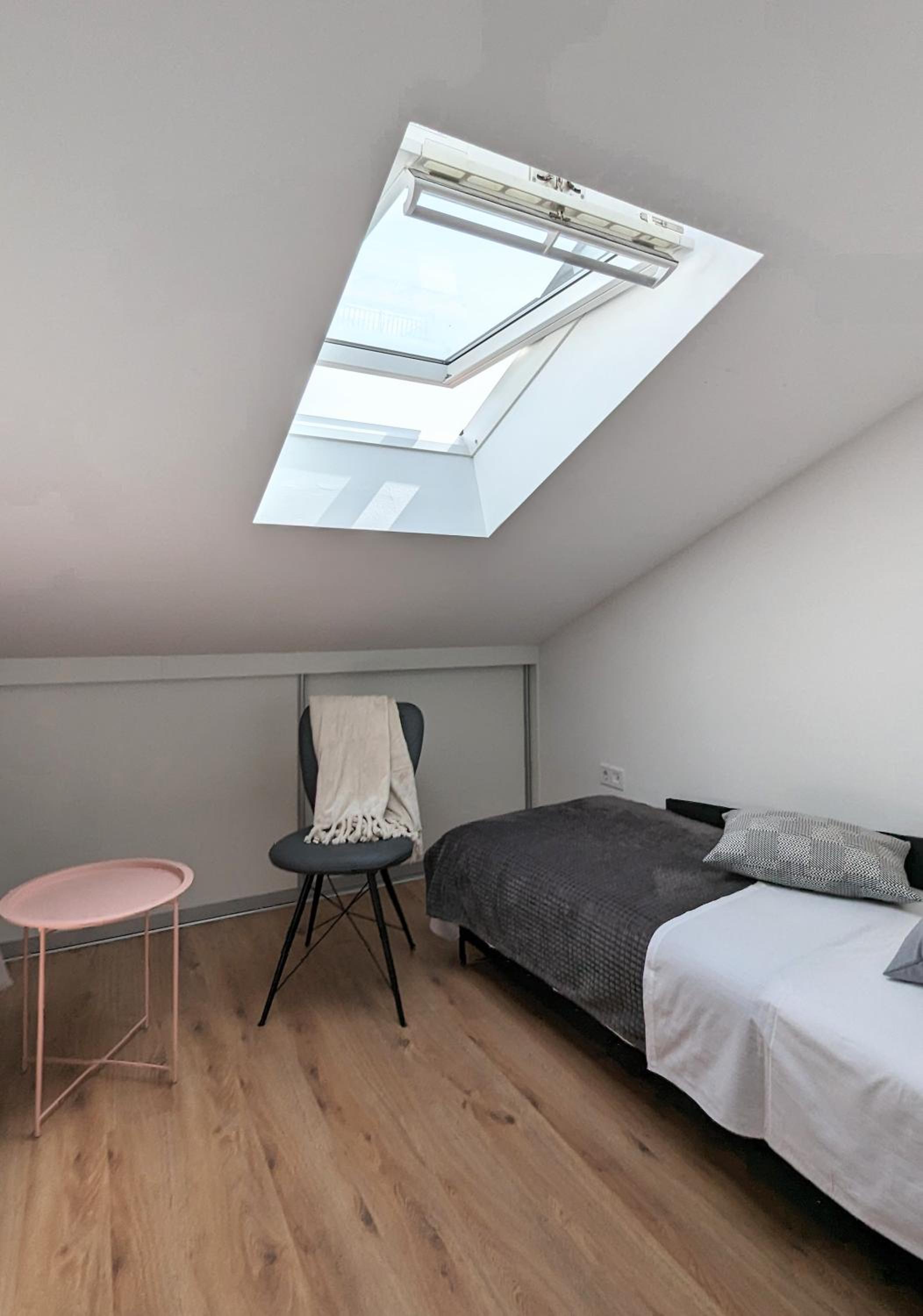 Two-Bedroom Apartment with Balcony and Terrace photo 2