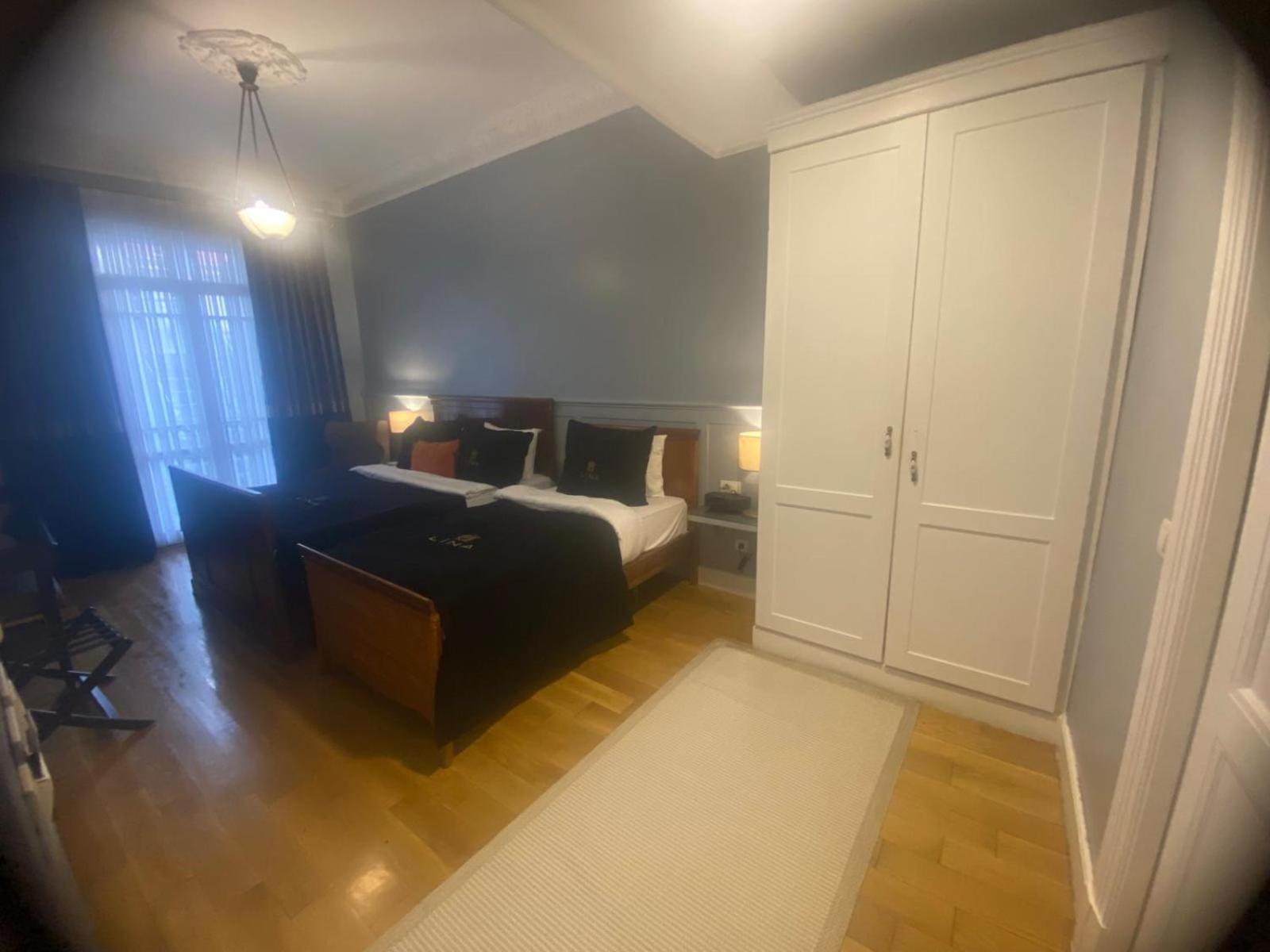 Superior Triple Room photo 2