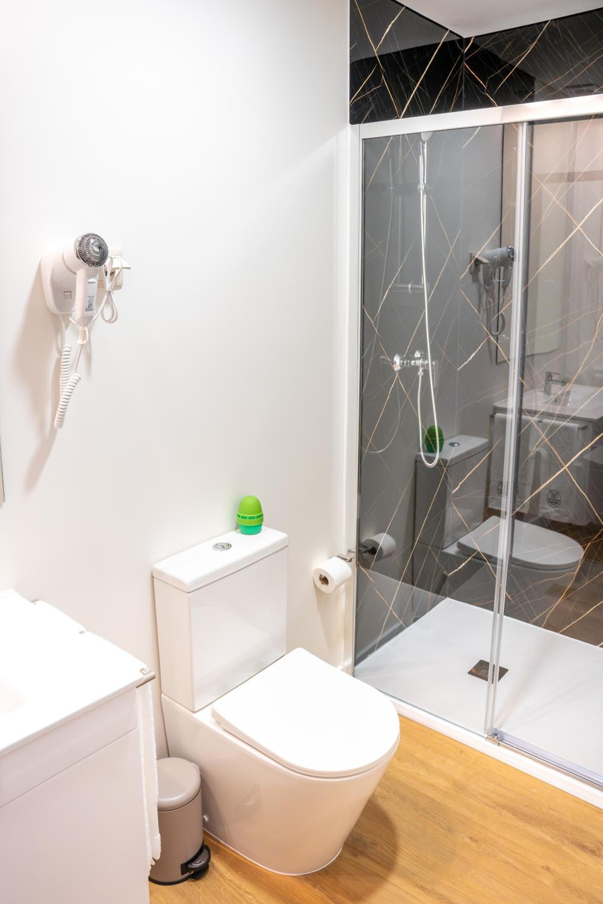 Double Room with Balcony photo 3