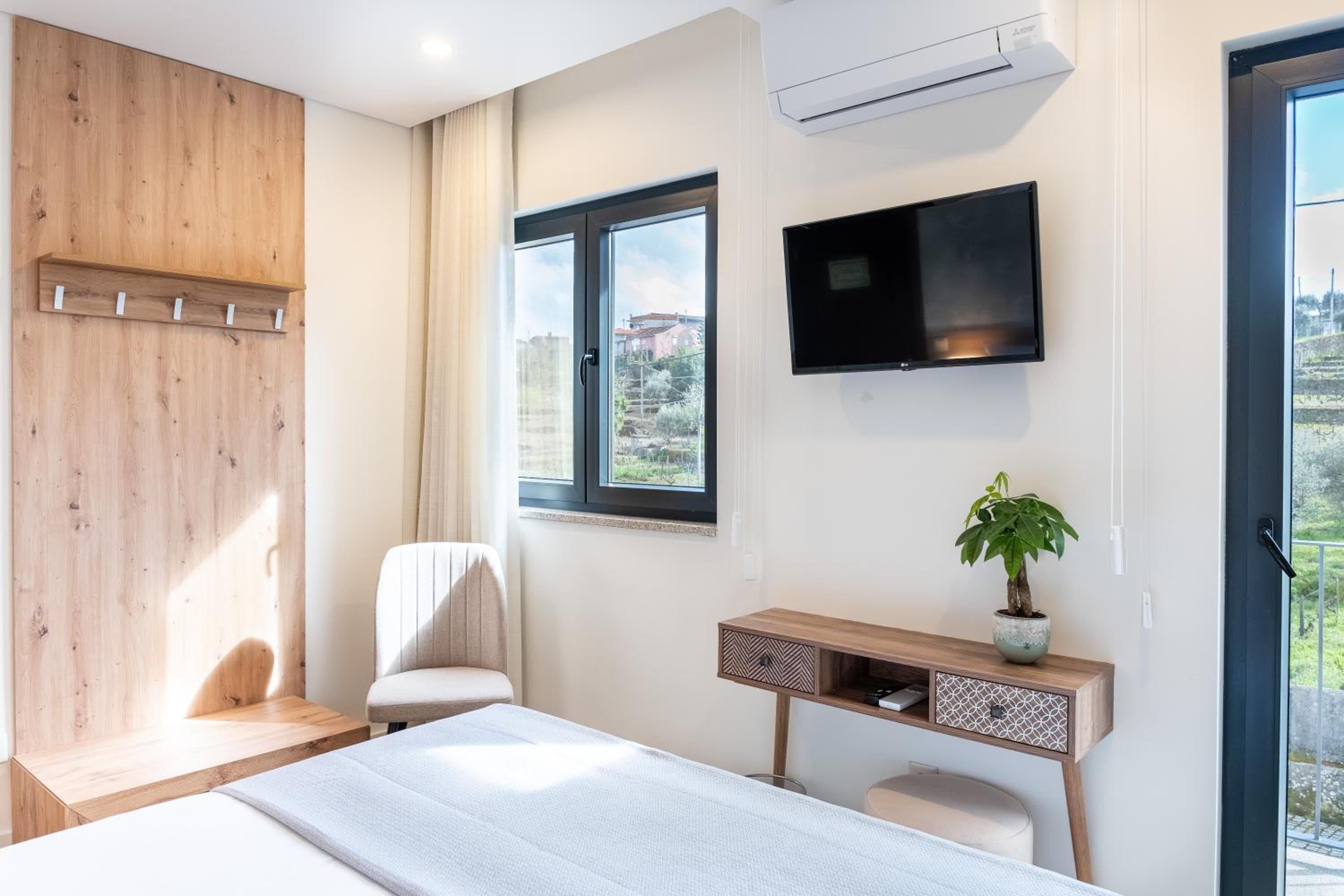 Double Room with Balcony photo 2