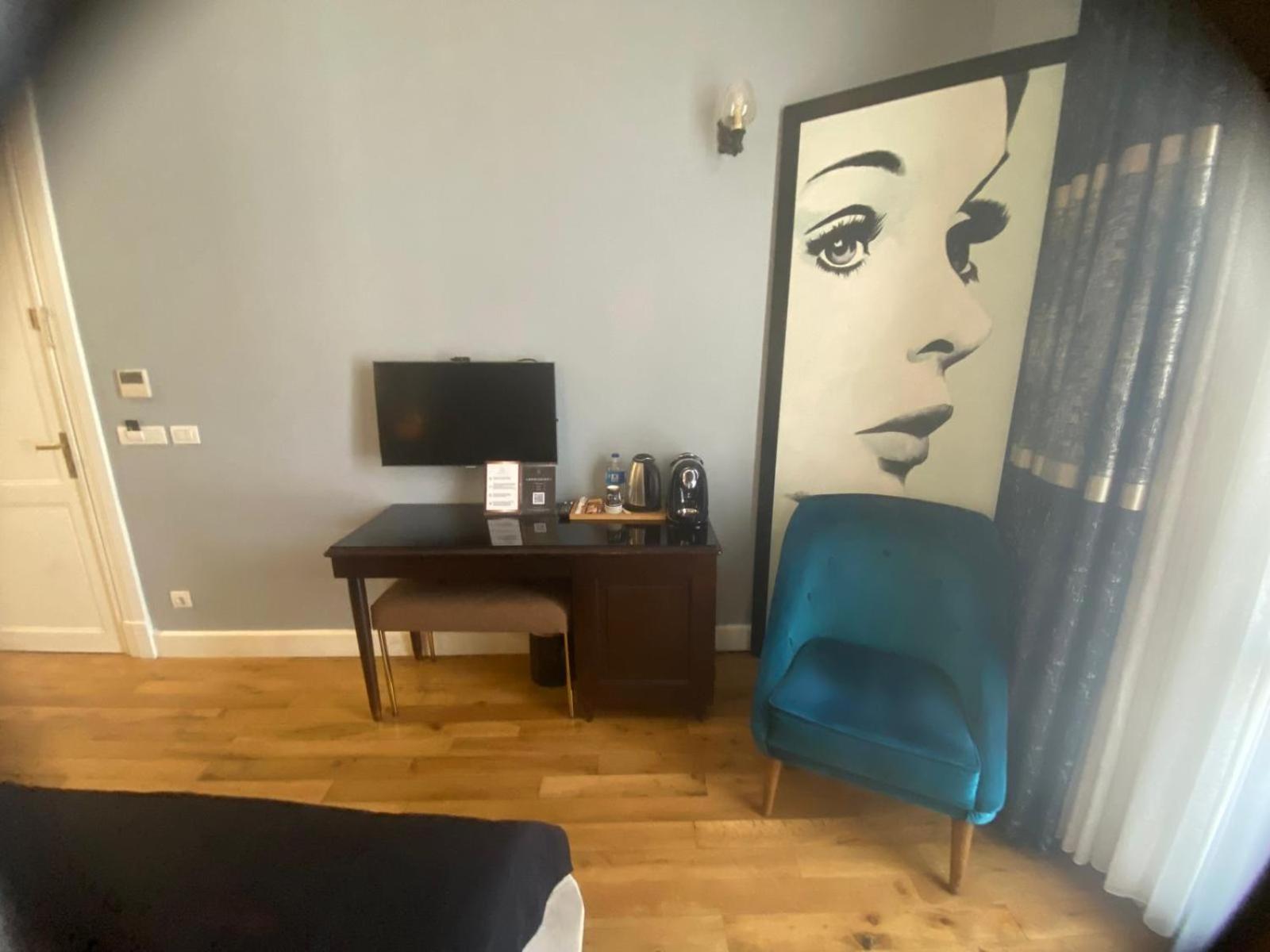 Superior Triple Room photo 3