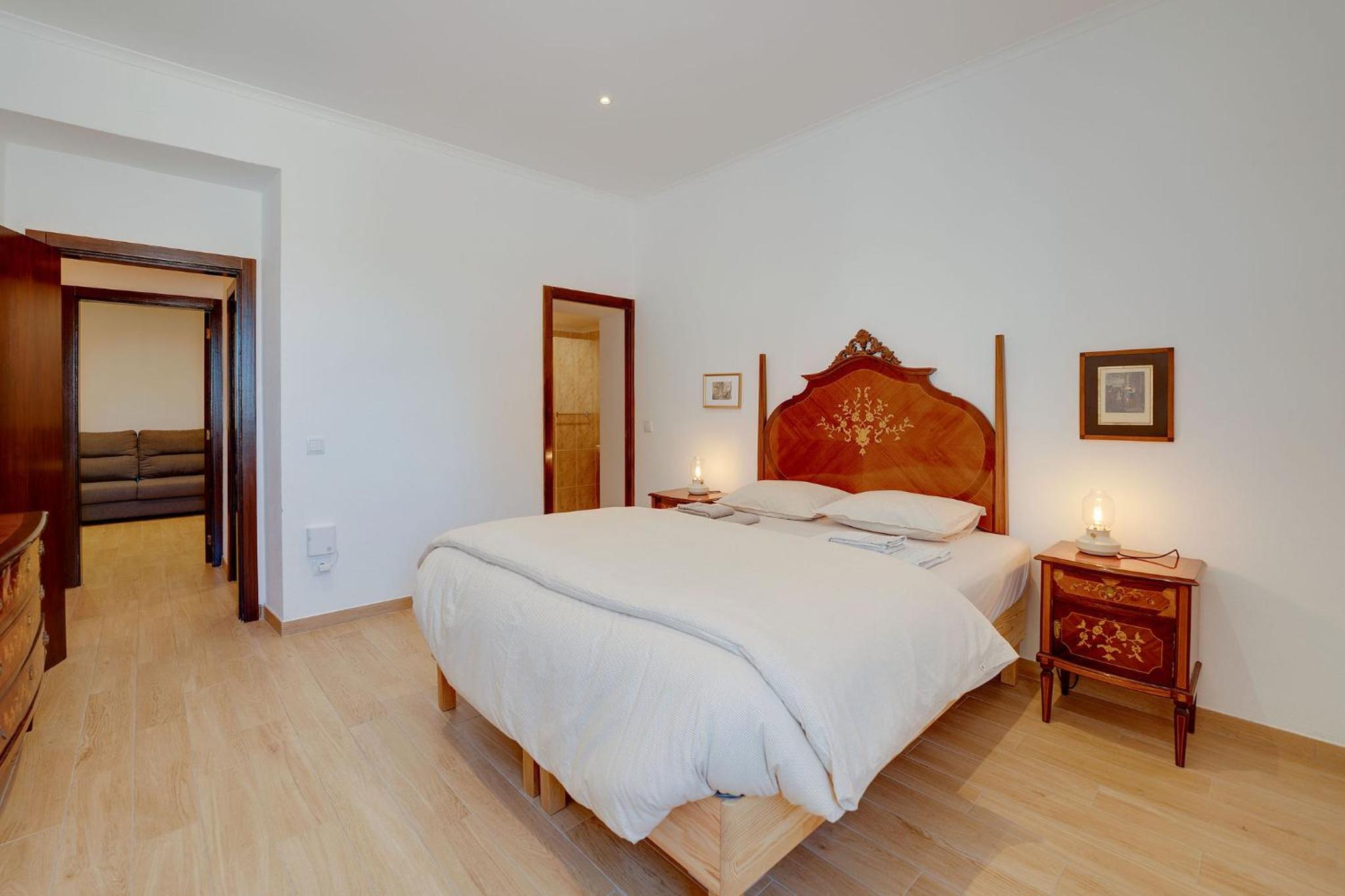 Two-Bedroom House photo 3