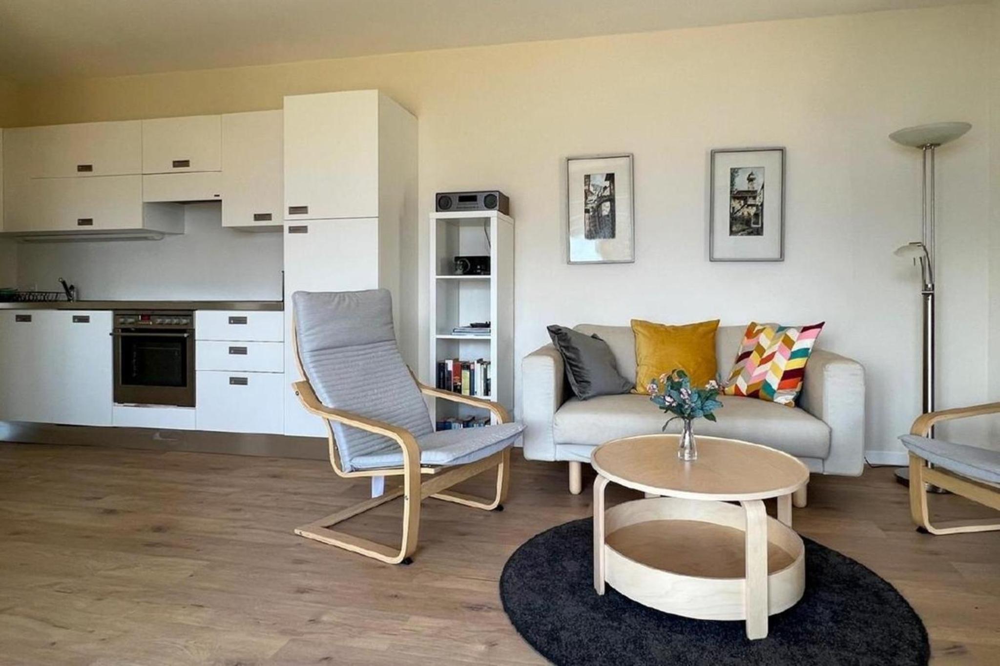 Apartment photo 1