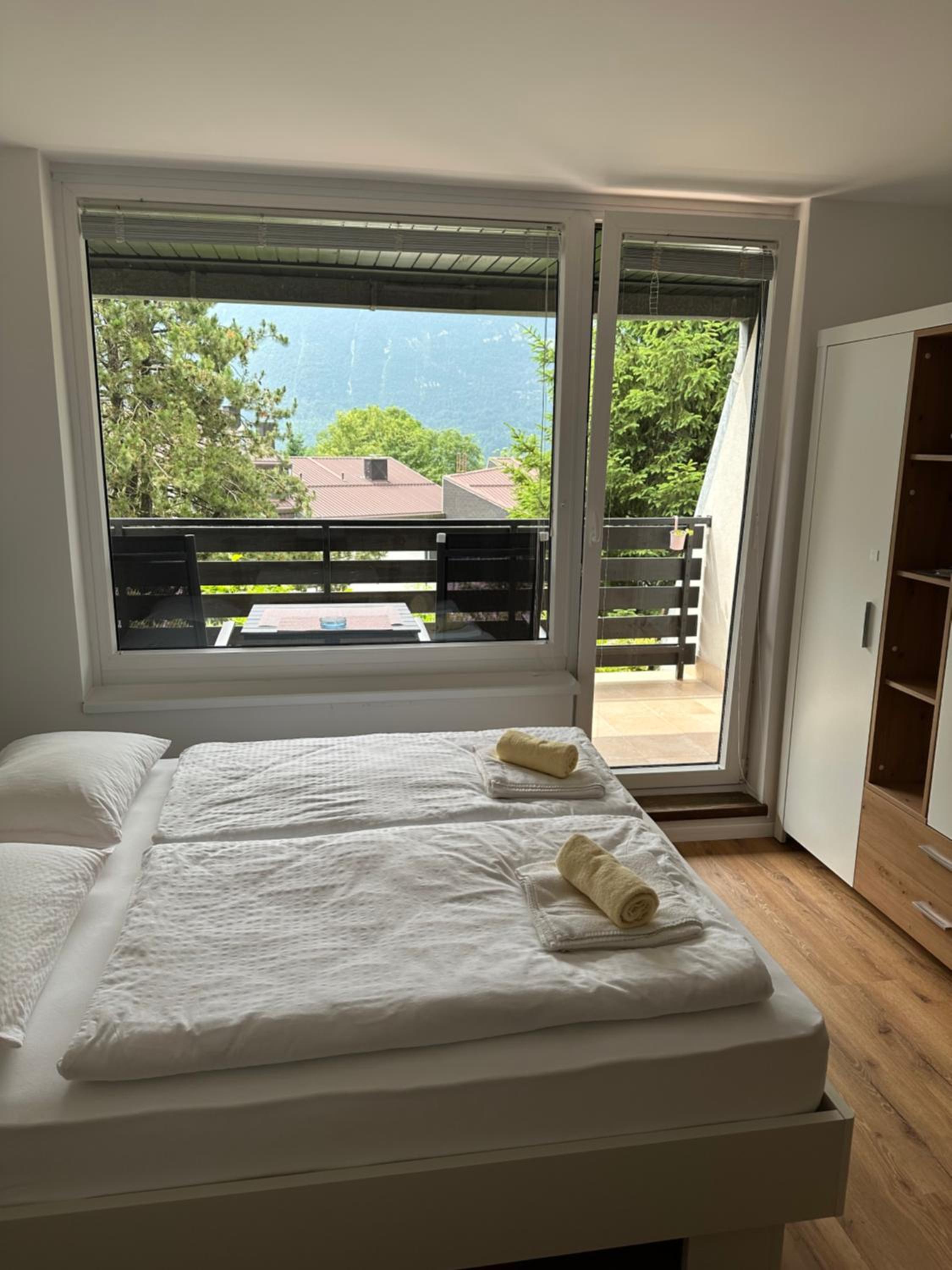 Studio with Mountain View photo 2