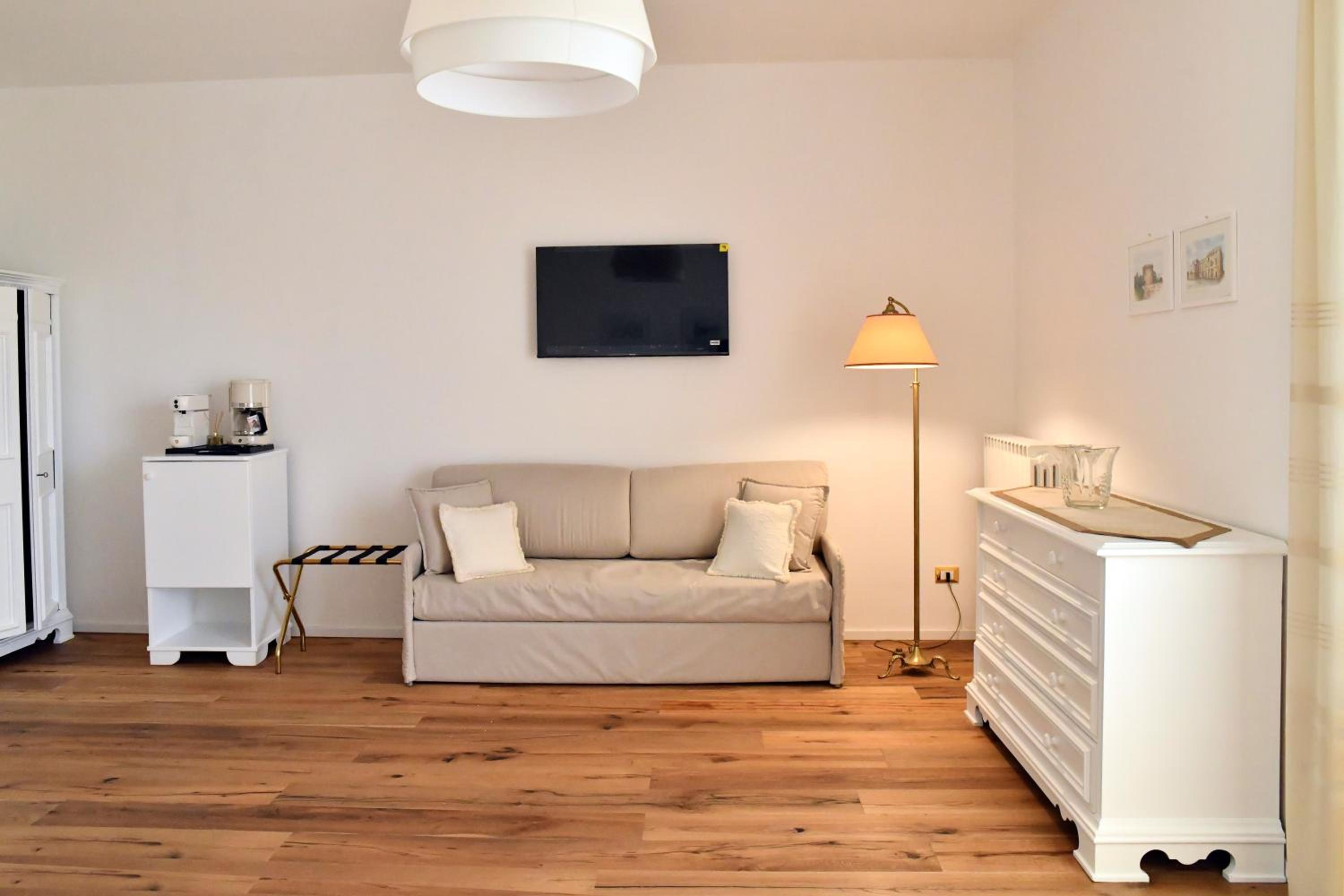 Quadruple Room photo 2