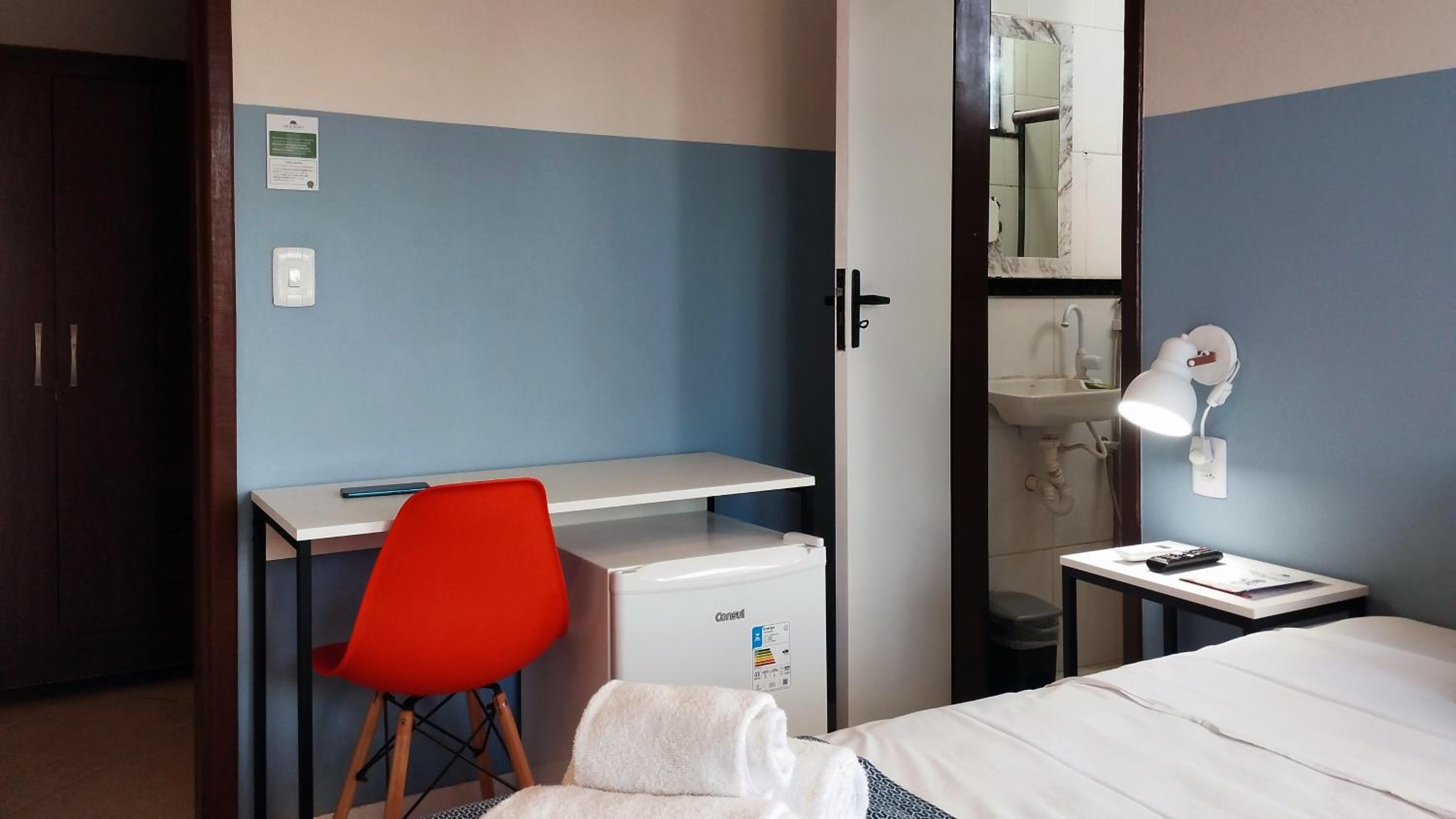 Deluxe Double Room with Balcony and Sea View - Photo 5