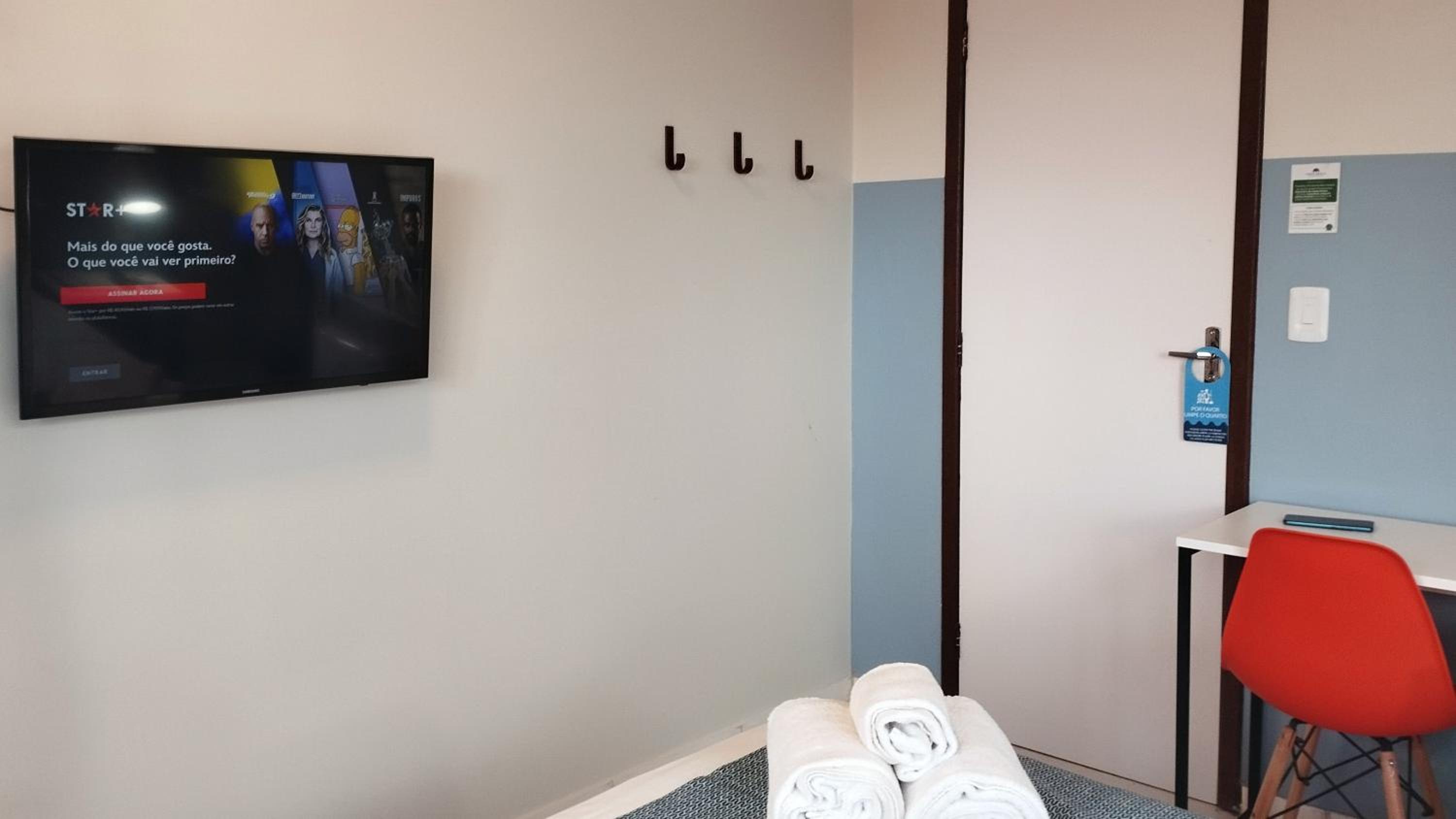 Deluxe Double Room with Balcony and Sea View - Photo 8