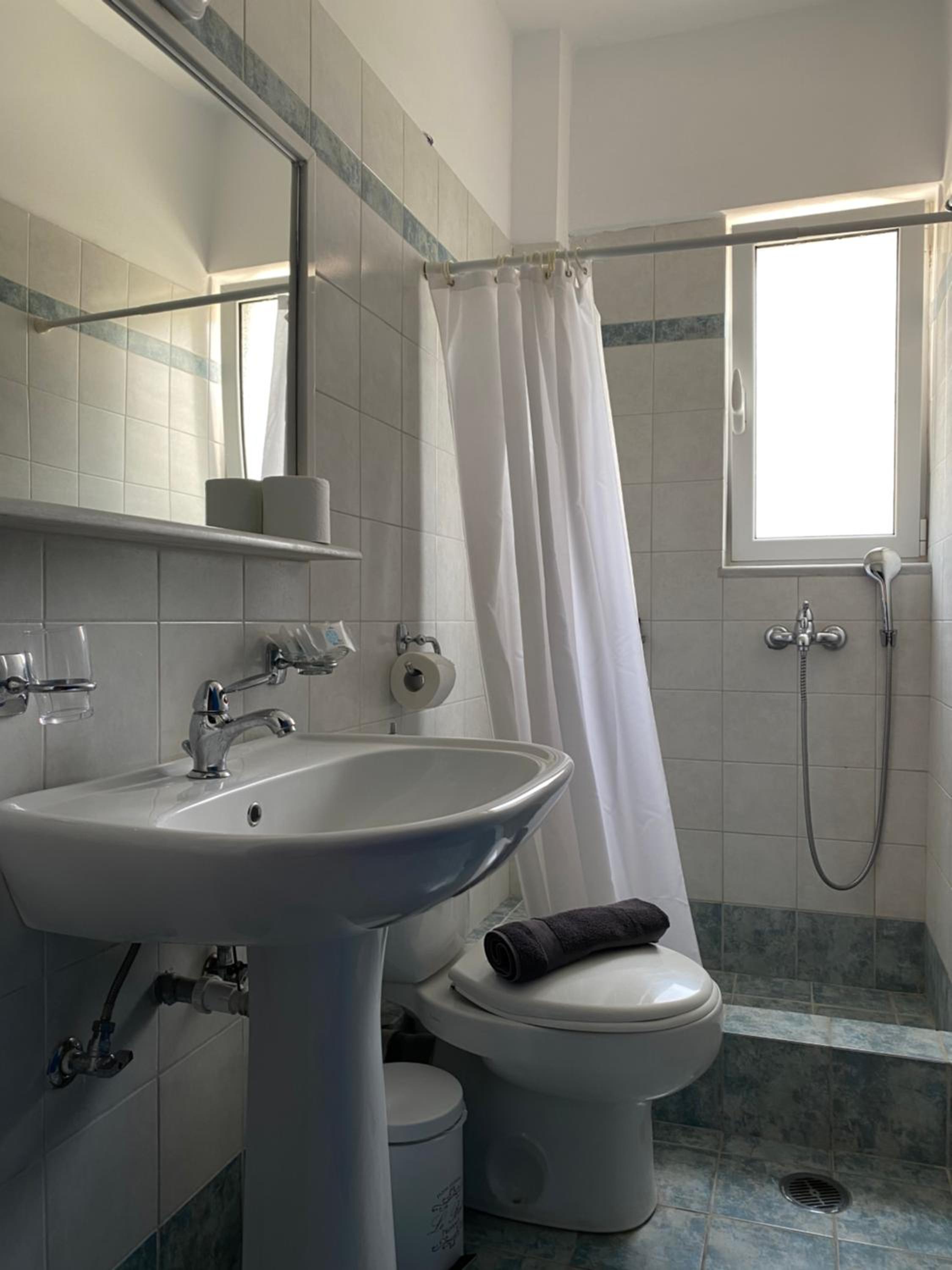 Maisonette photo 3