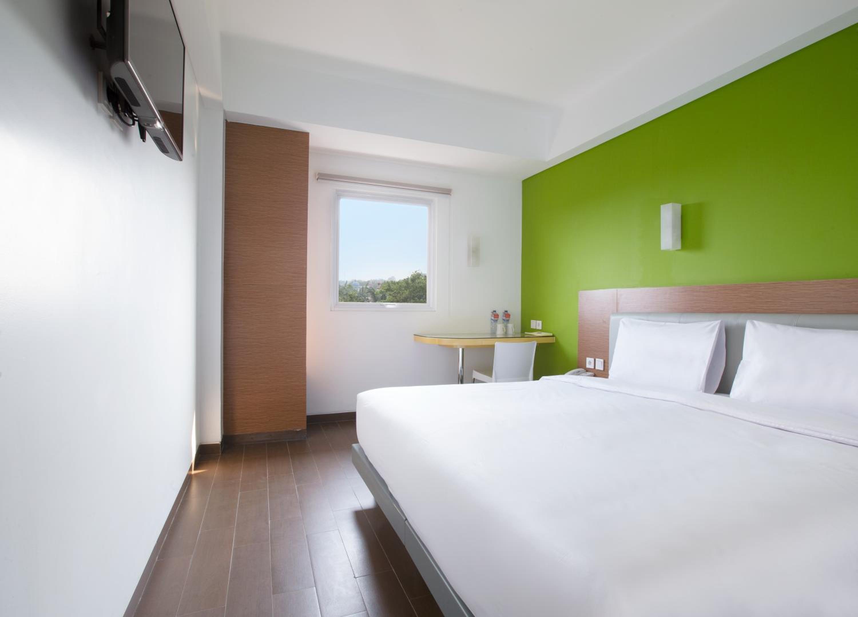 Smart Queen Room photo 3