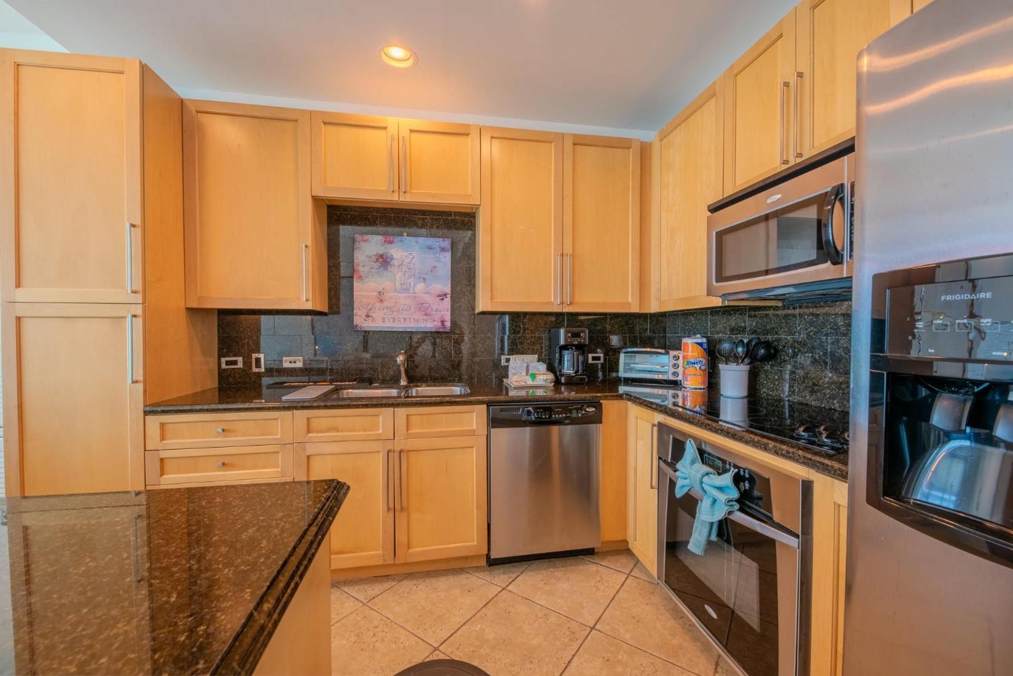 Apartment photo 2