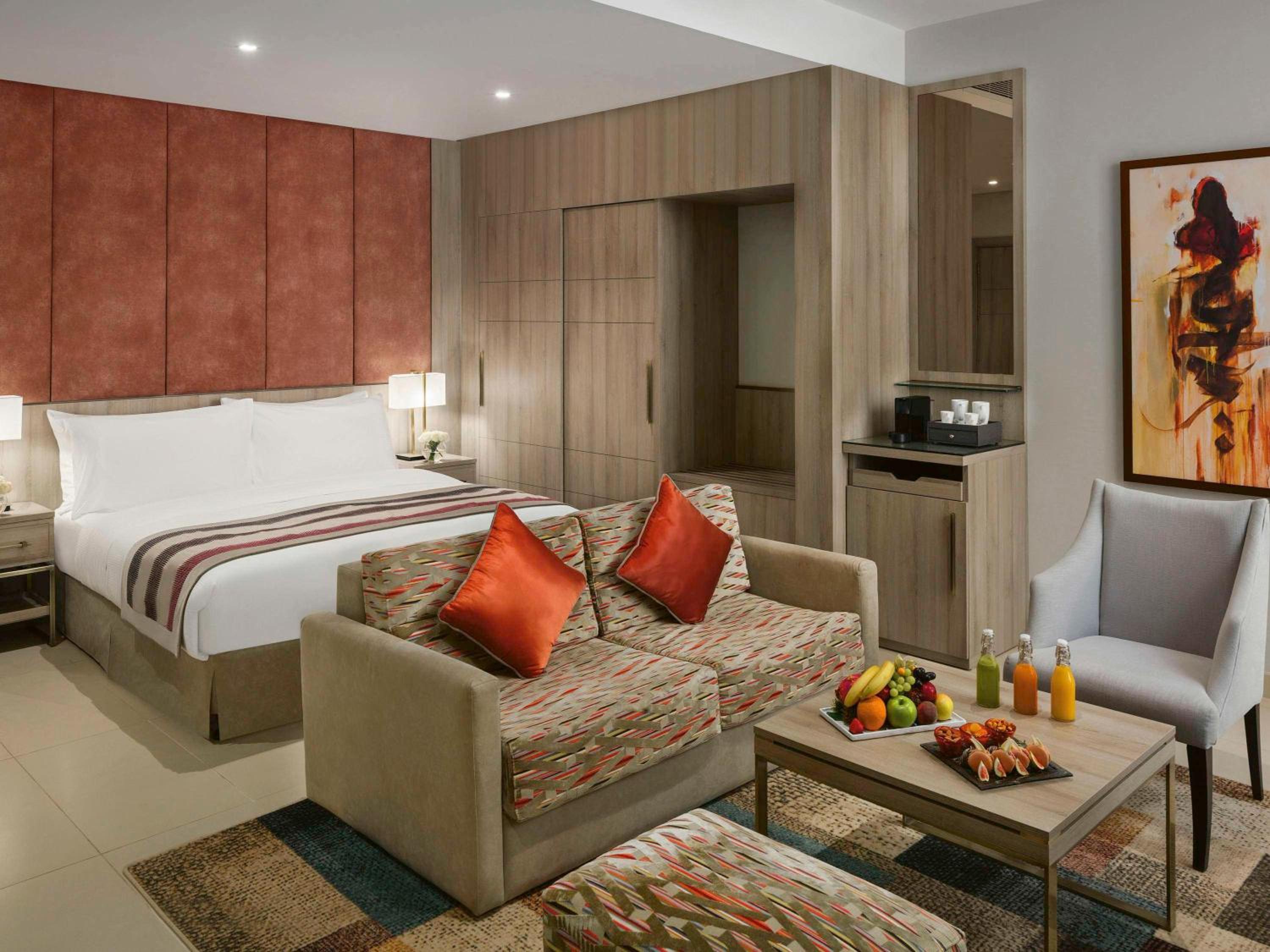 Superior Room with City Side View