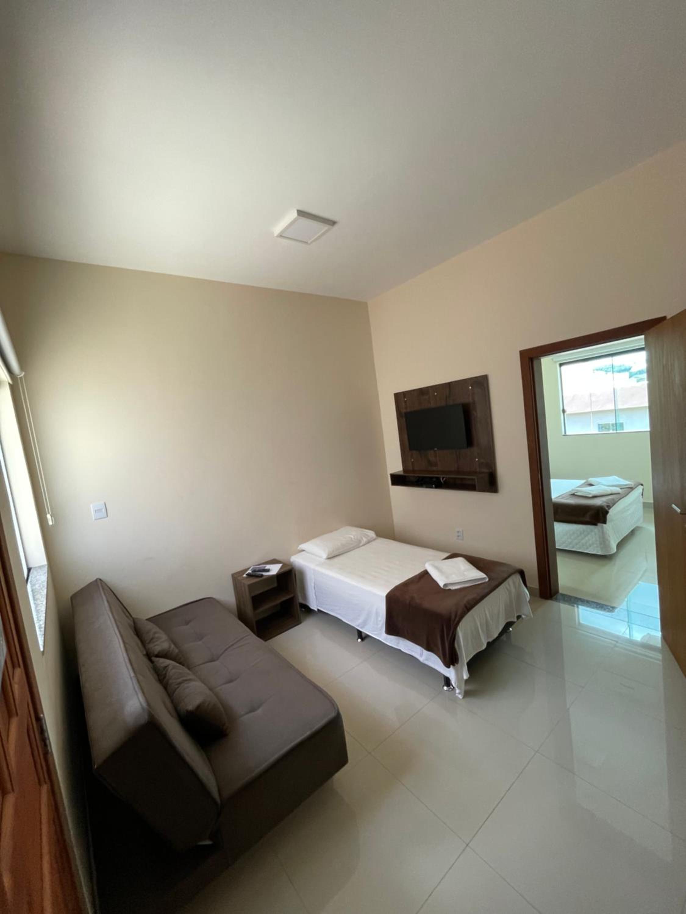 Deluxe Quadruple Room - Photo 3
