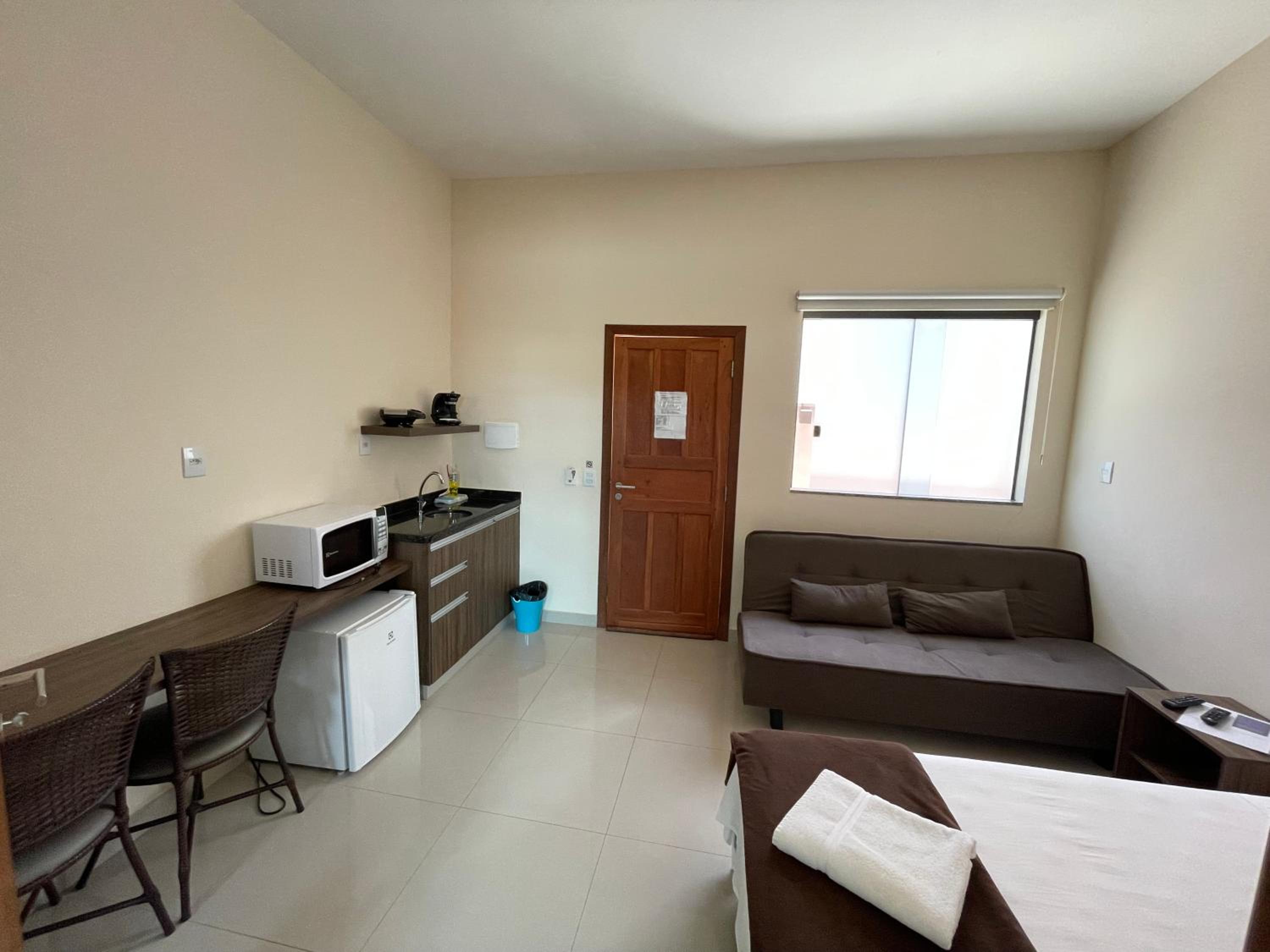 Deluxe Quadruple Room - Photo 4
