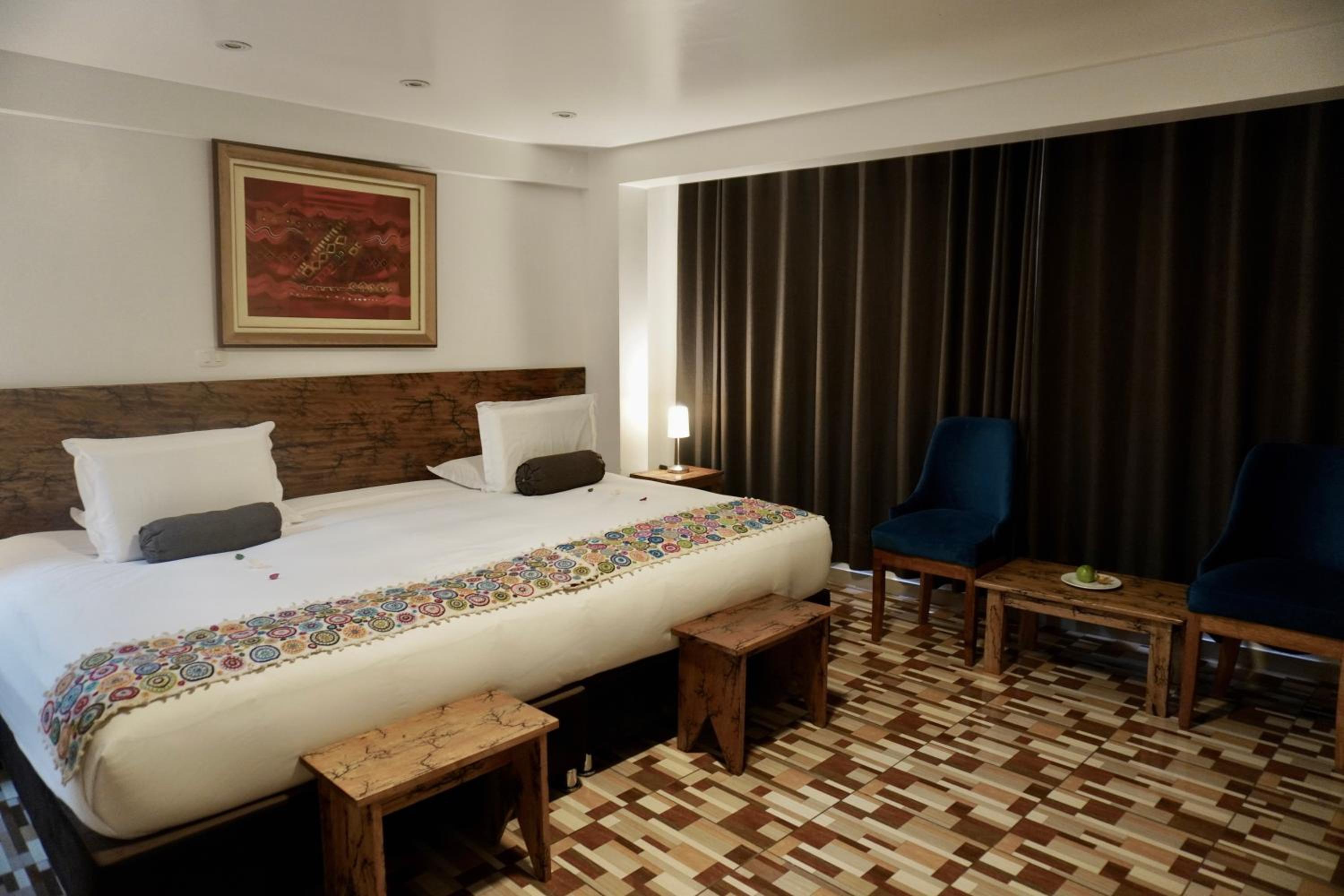 Superior King Room - Photo 32