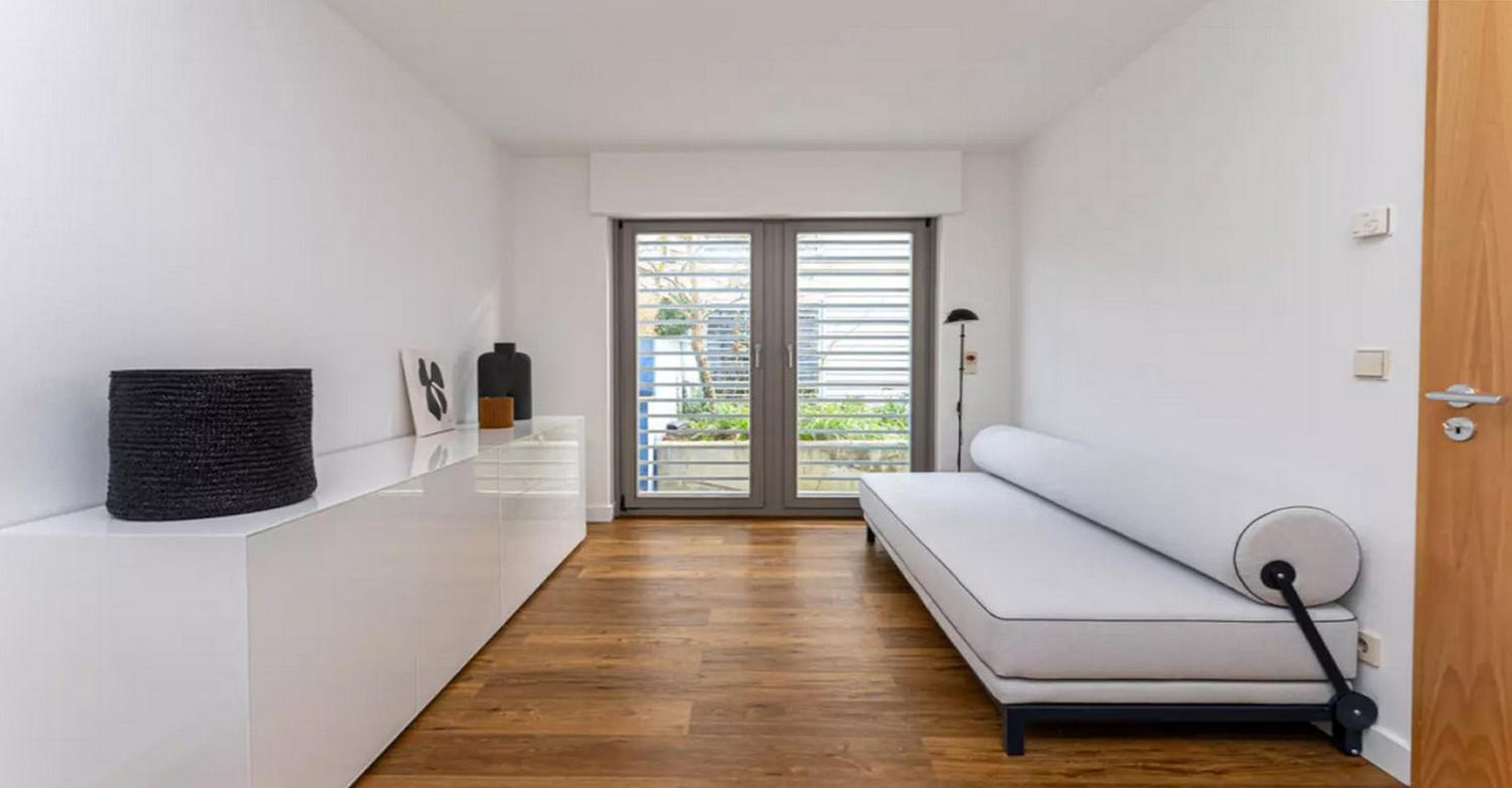 Two-Bedroom Apartment photo 2