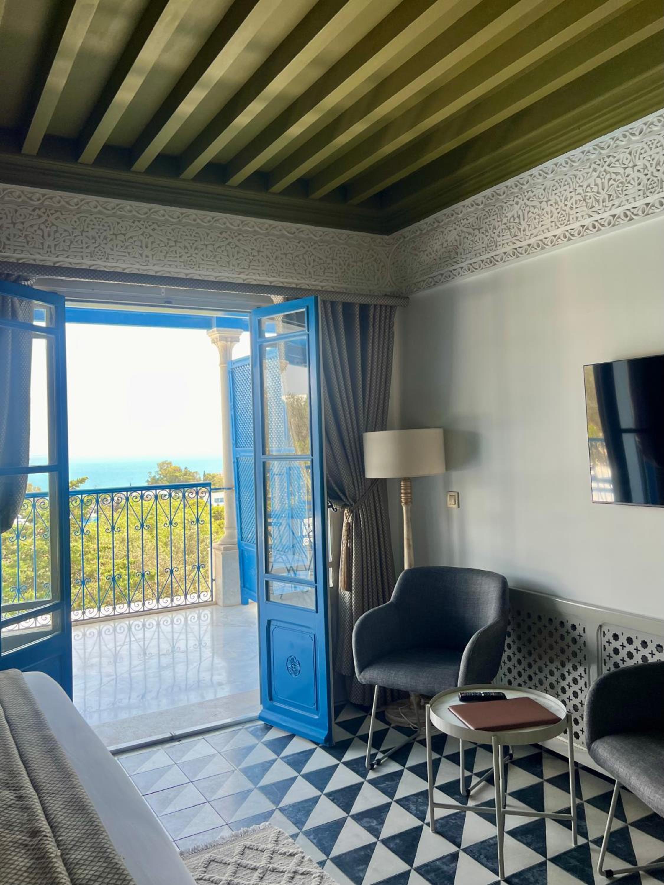 Deluxe Double Room with Balcony and Sea View
