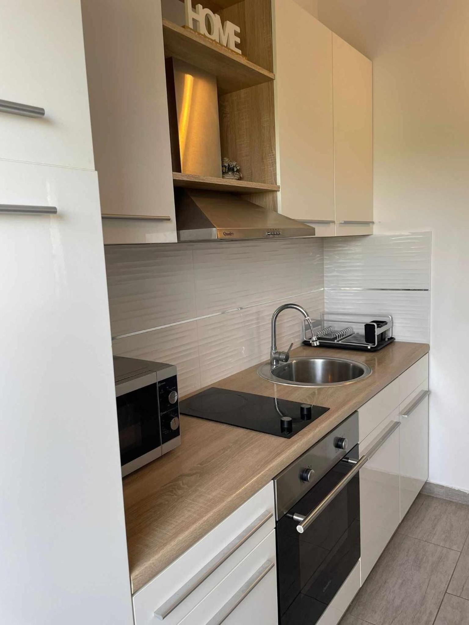One Bedroom Apartment With Sea View photo 2