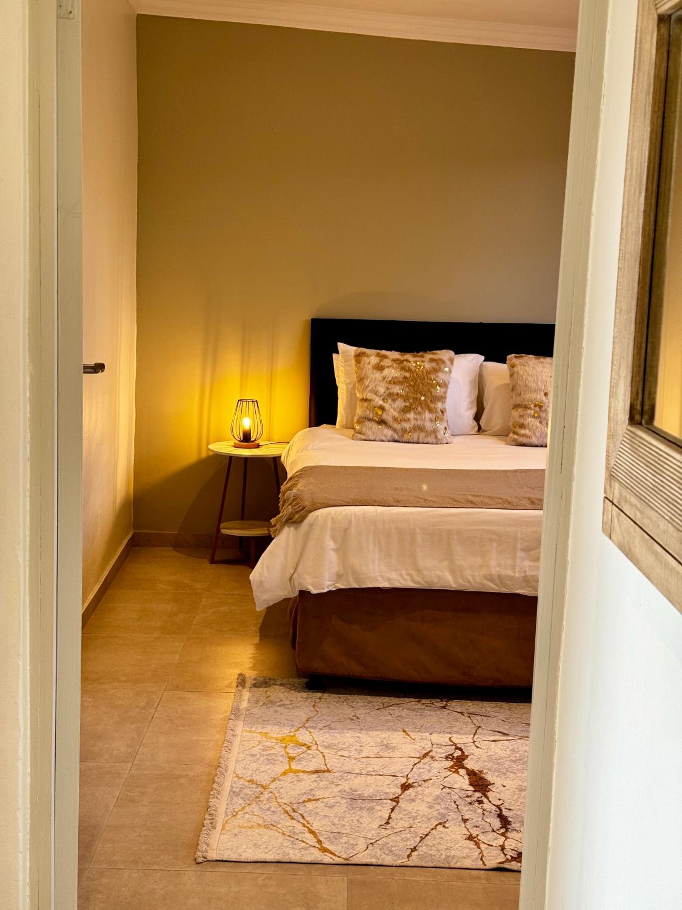 Two-Bedroom Apartment - Photo 1