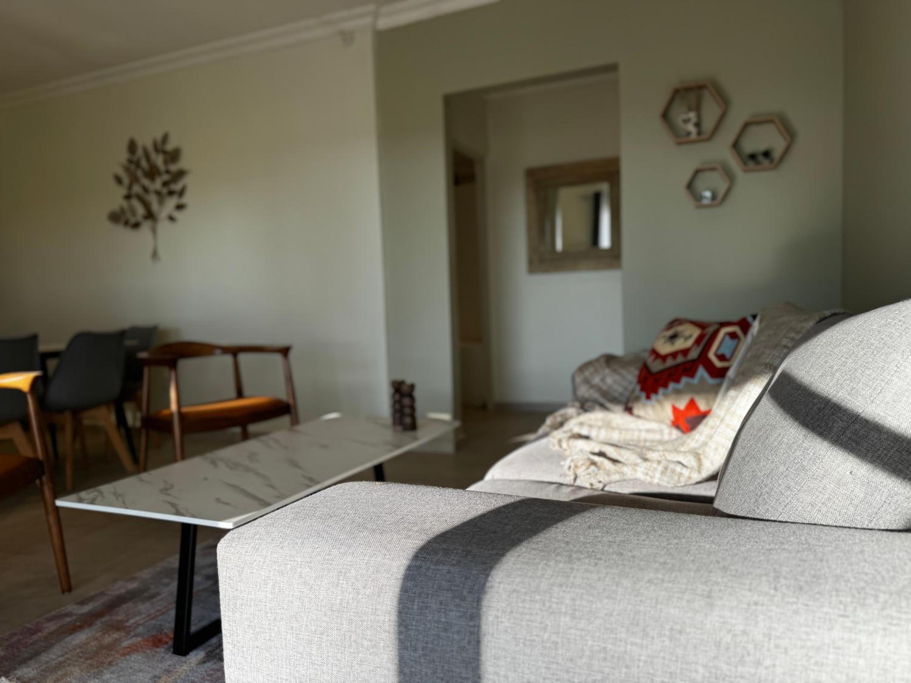 Two-Bedroom Apartment - Photo 7