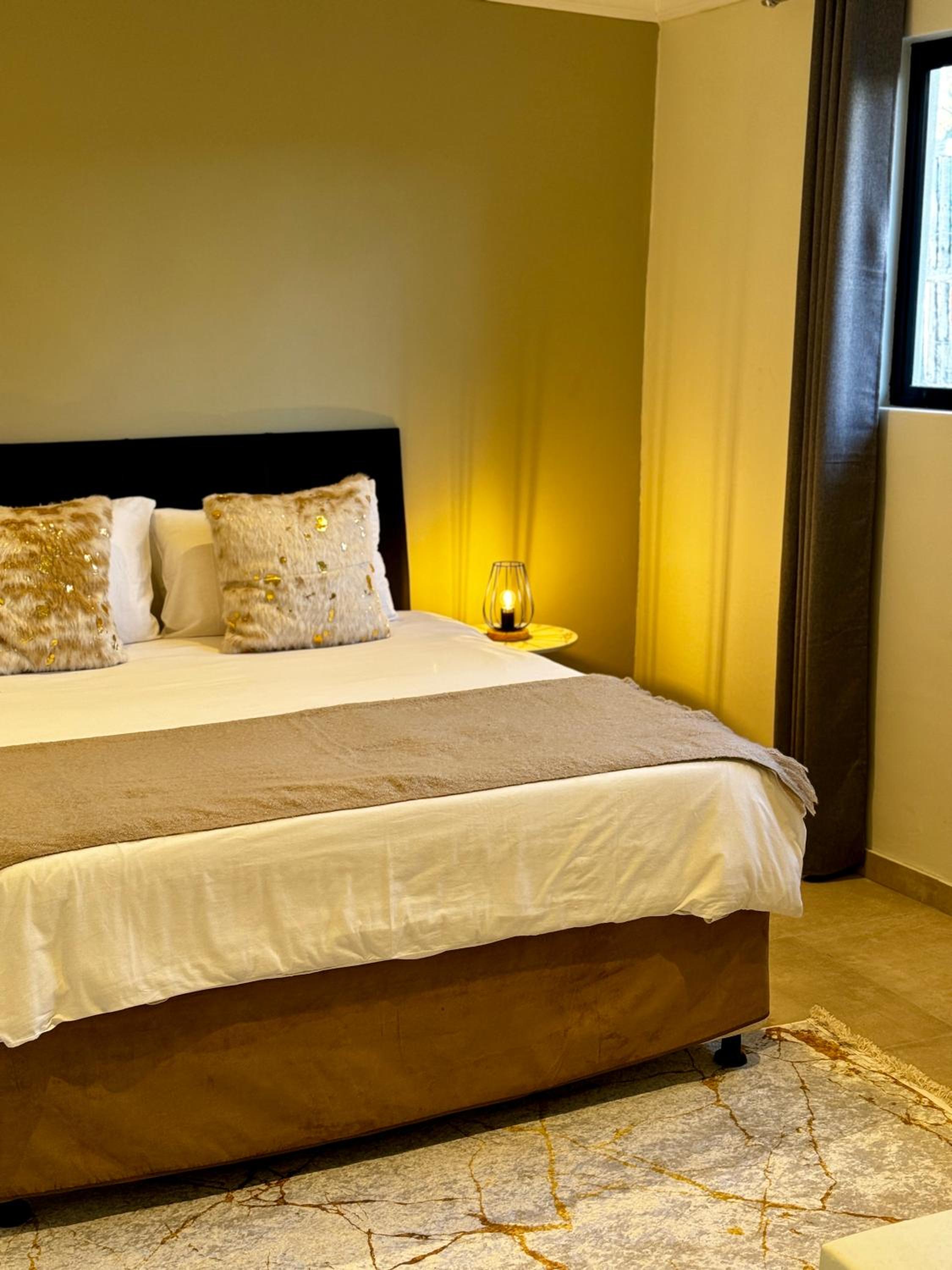 Two-Bedroom Apartment - Photo 10