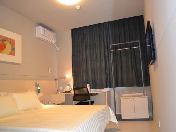Business Room B