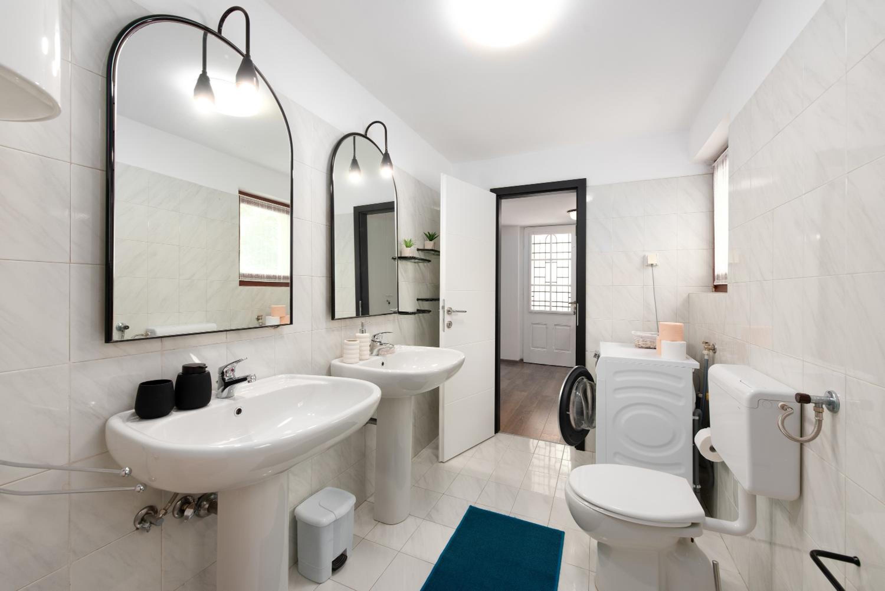 Three-Bedroom Villa photo 3