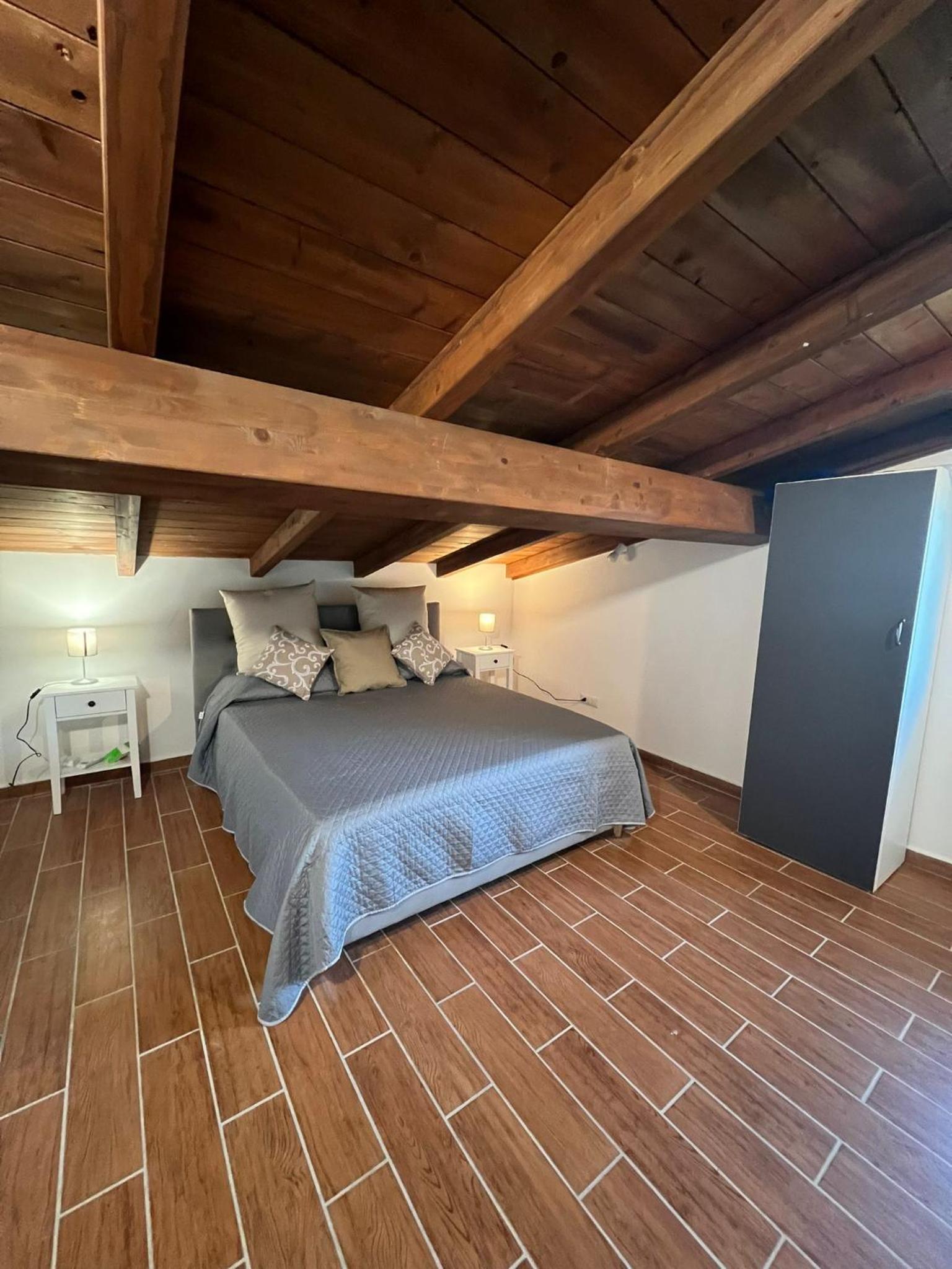 Double Room with Private Bathroom photo 1
