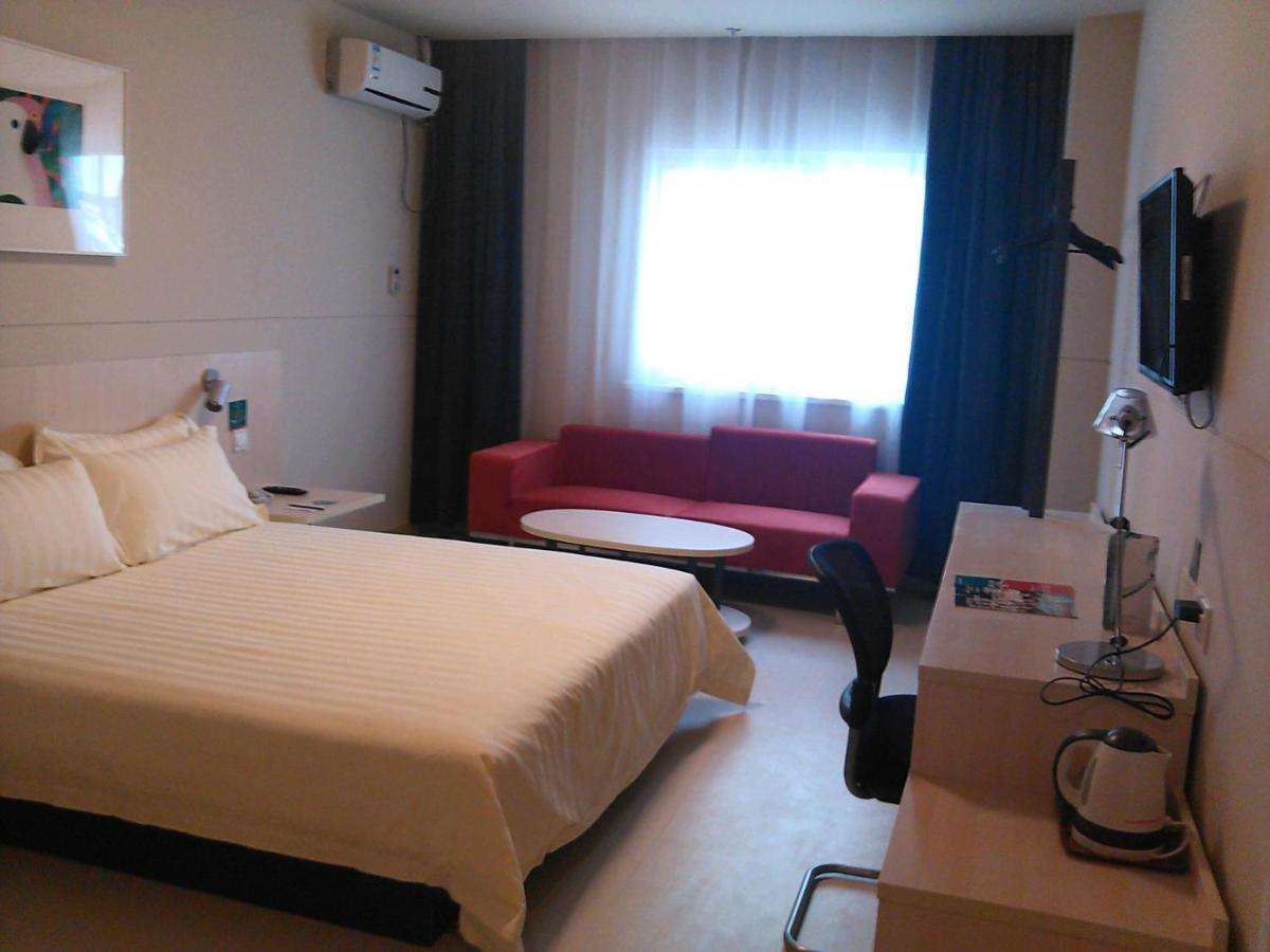 Business Room A  - Photo 1