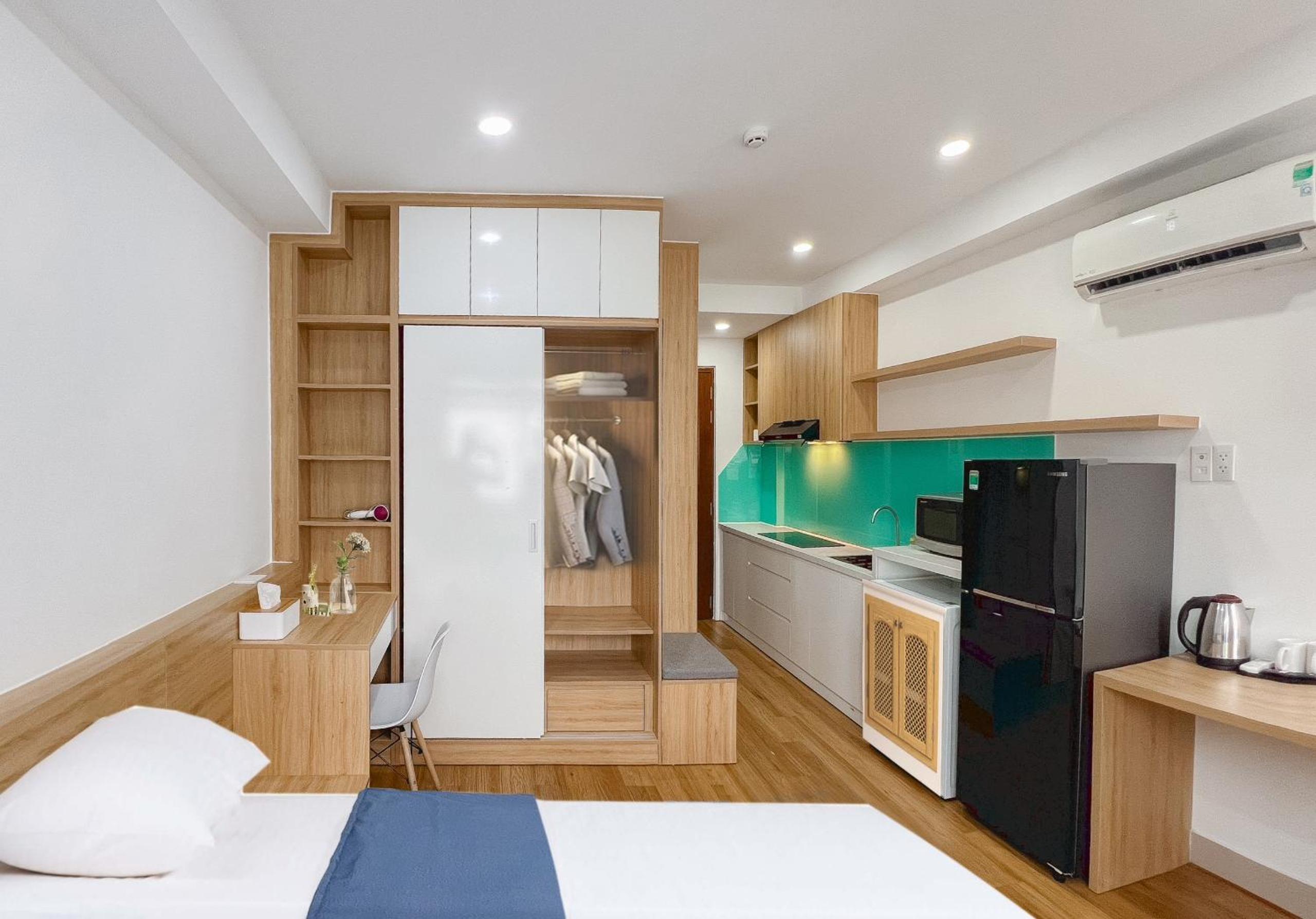 Standard Studio