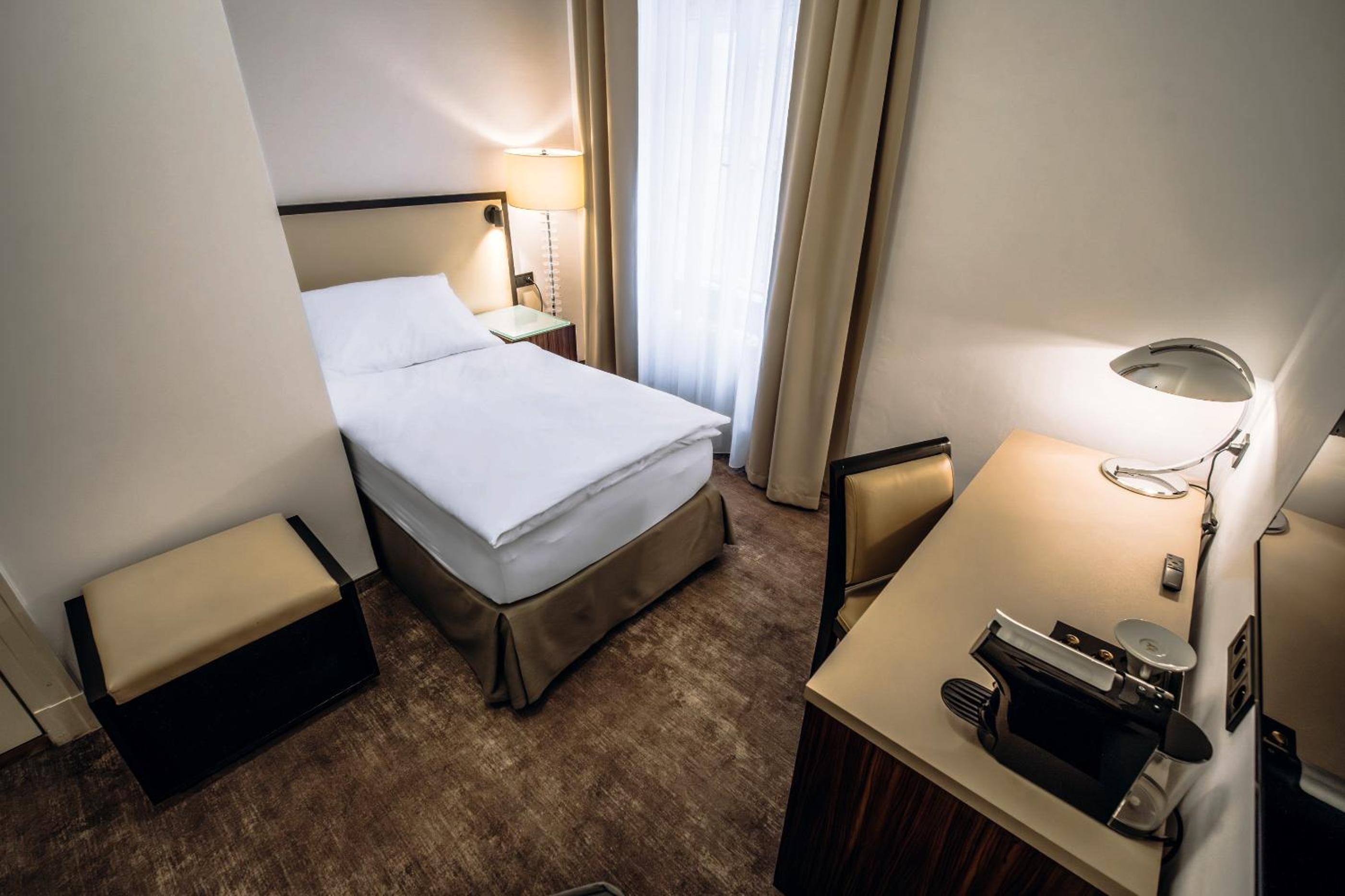 Deluxe Single Room photo 1