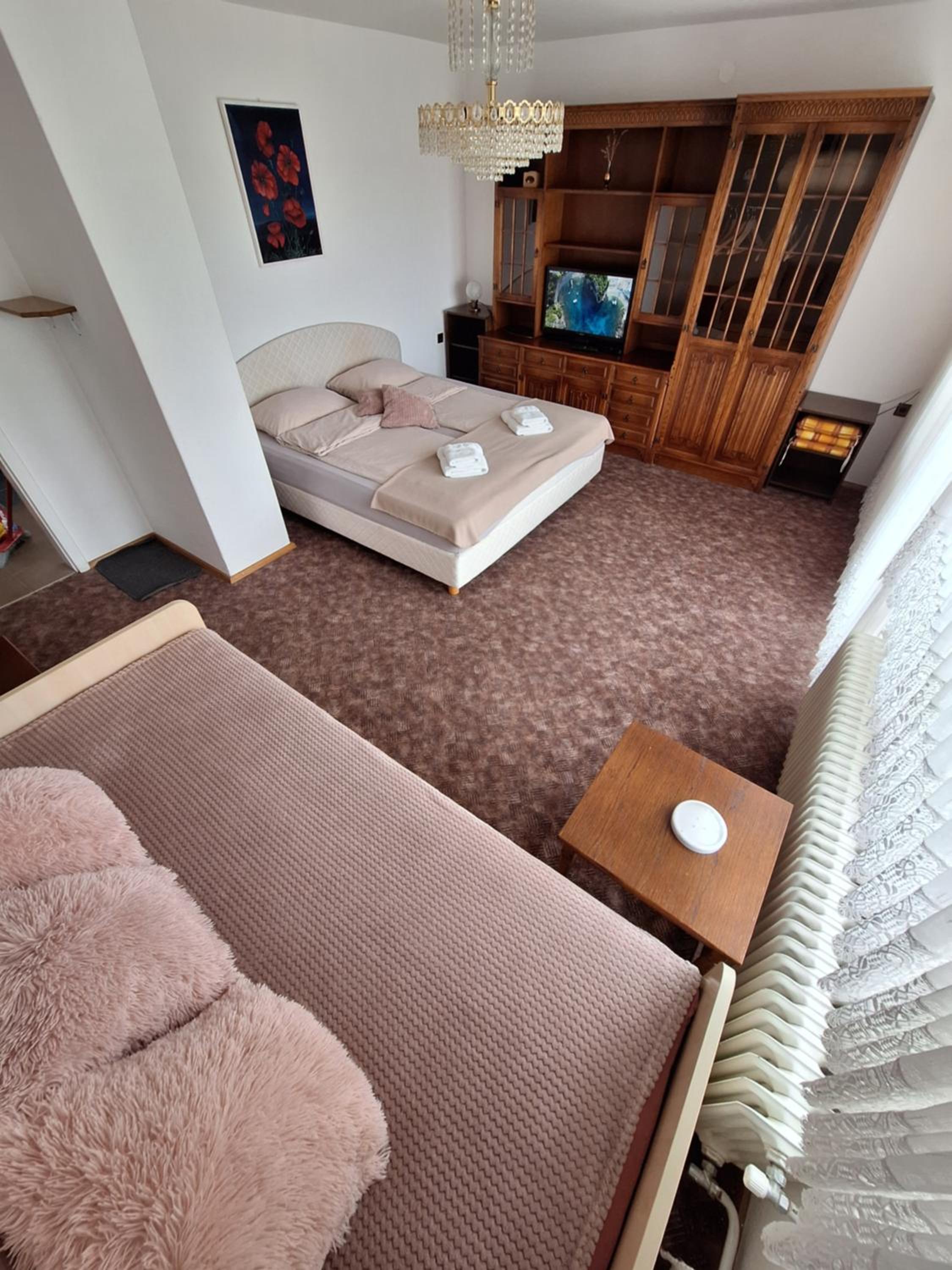 Apartment with Balcony - Photo 1