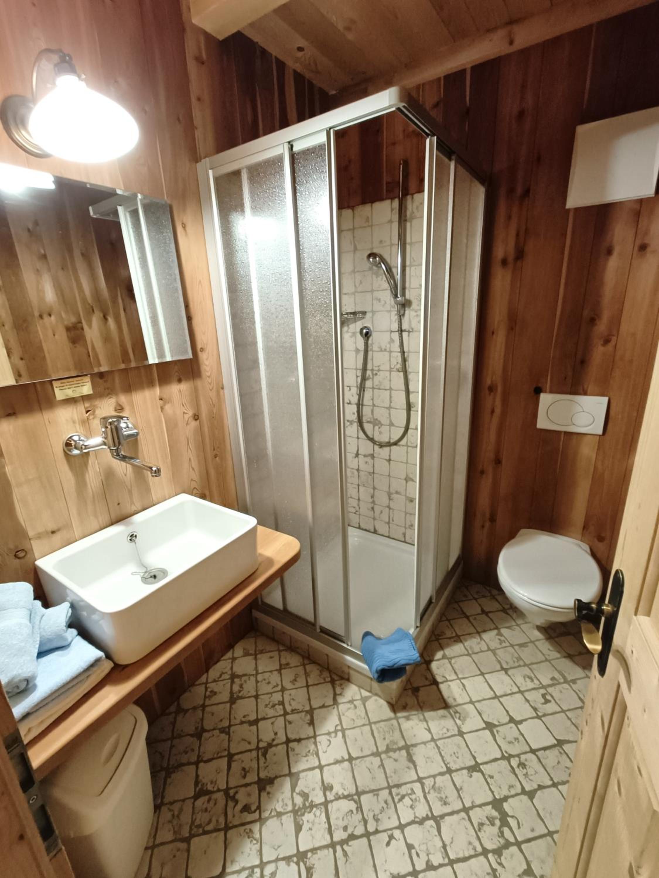 Double Room With Private Bathroom photo 3
