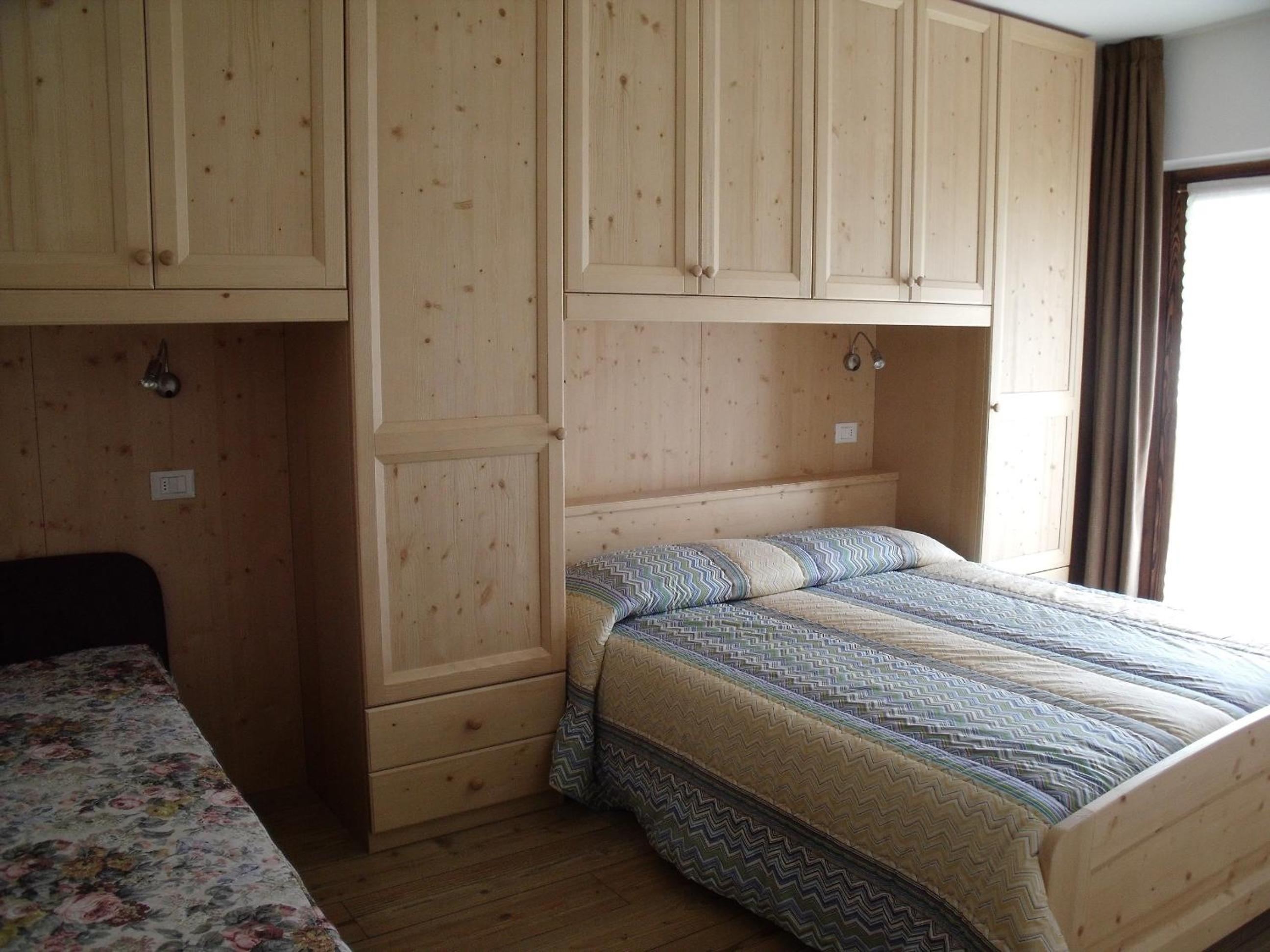 Apartment with Mountain View photo 1