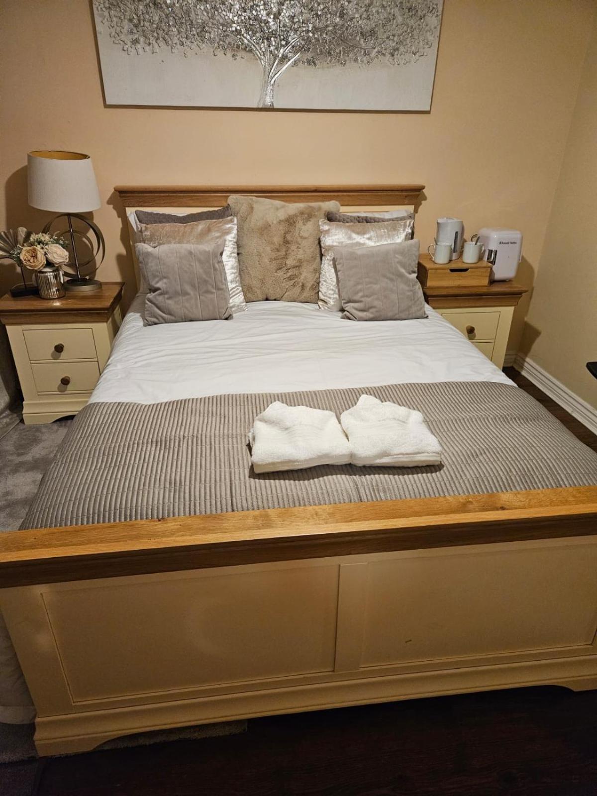 Double Room with Private Bathroom photo 1