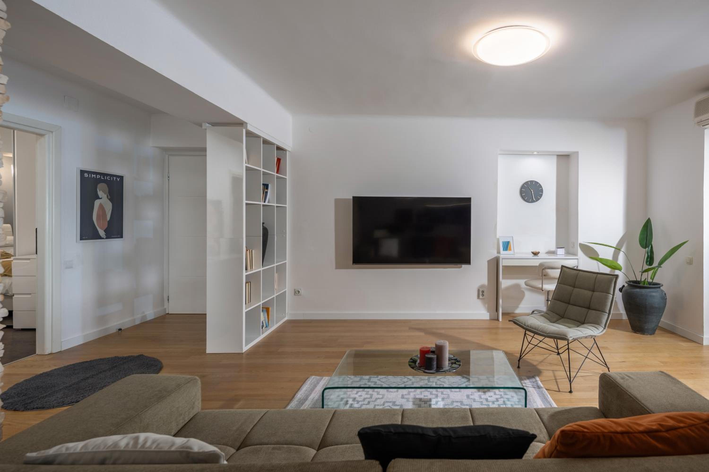 Deluxe Apartment photo 1
