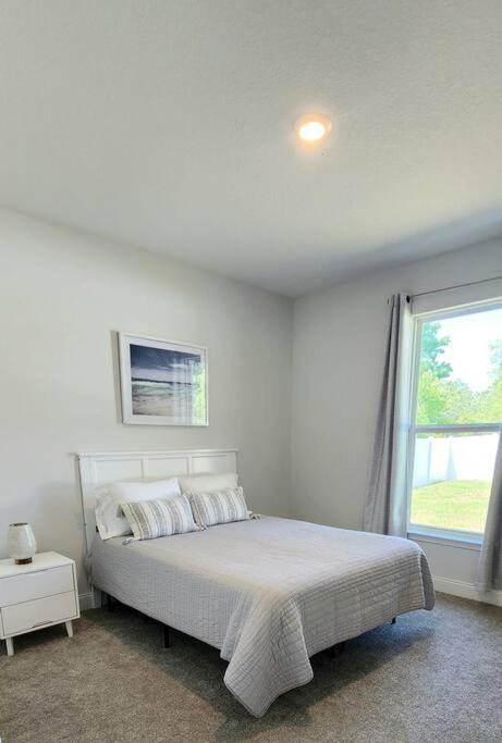 Three-Bedroom House photo 1