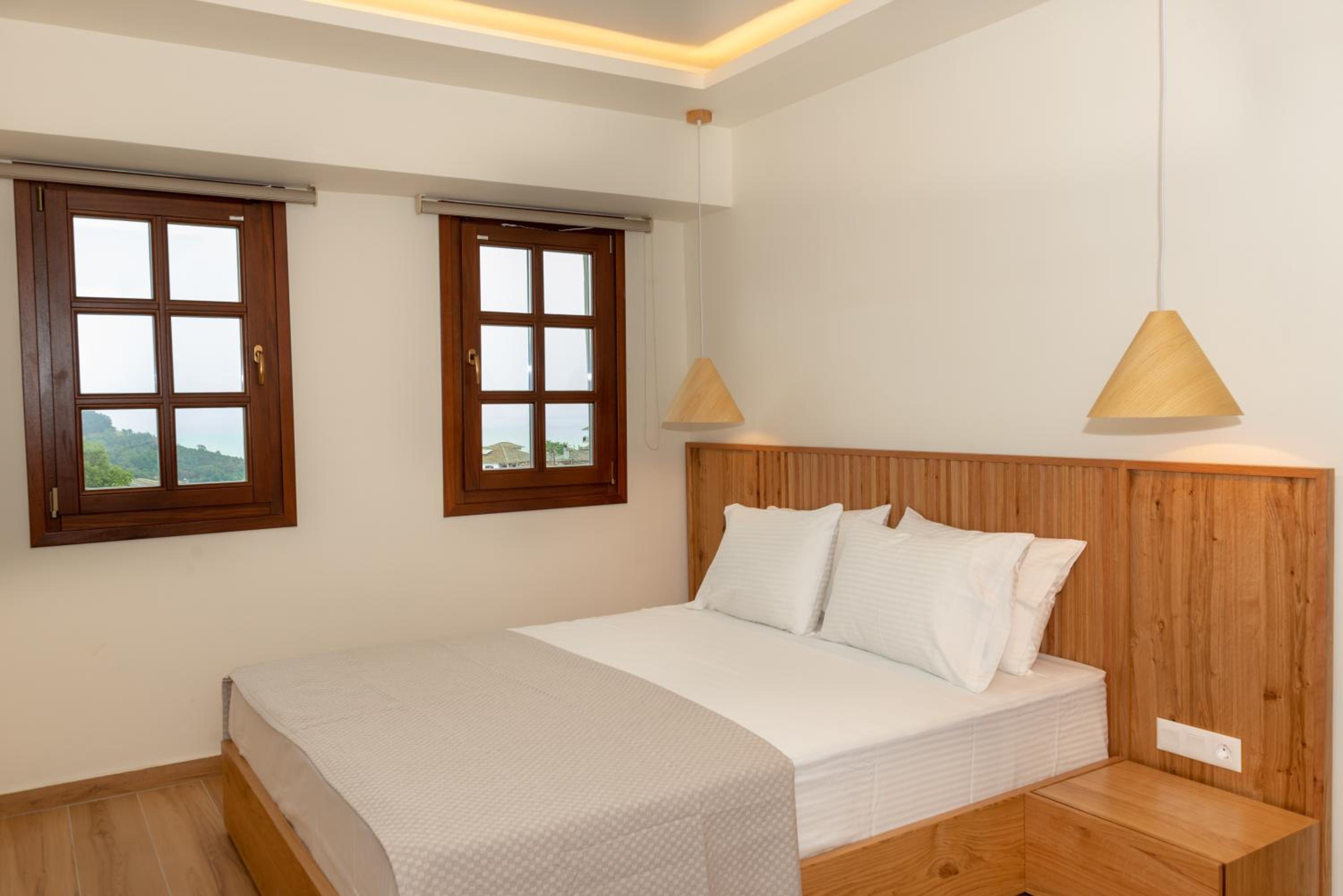 Deluxe Double Room - Photo 5
